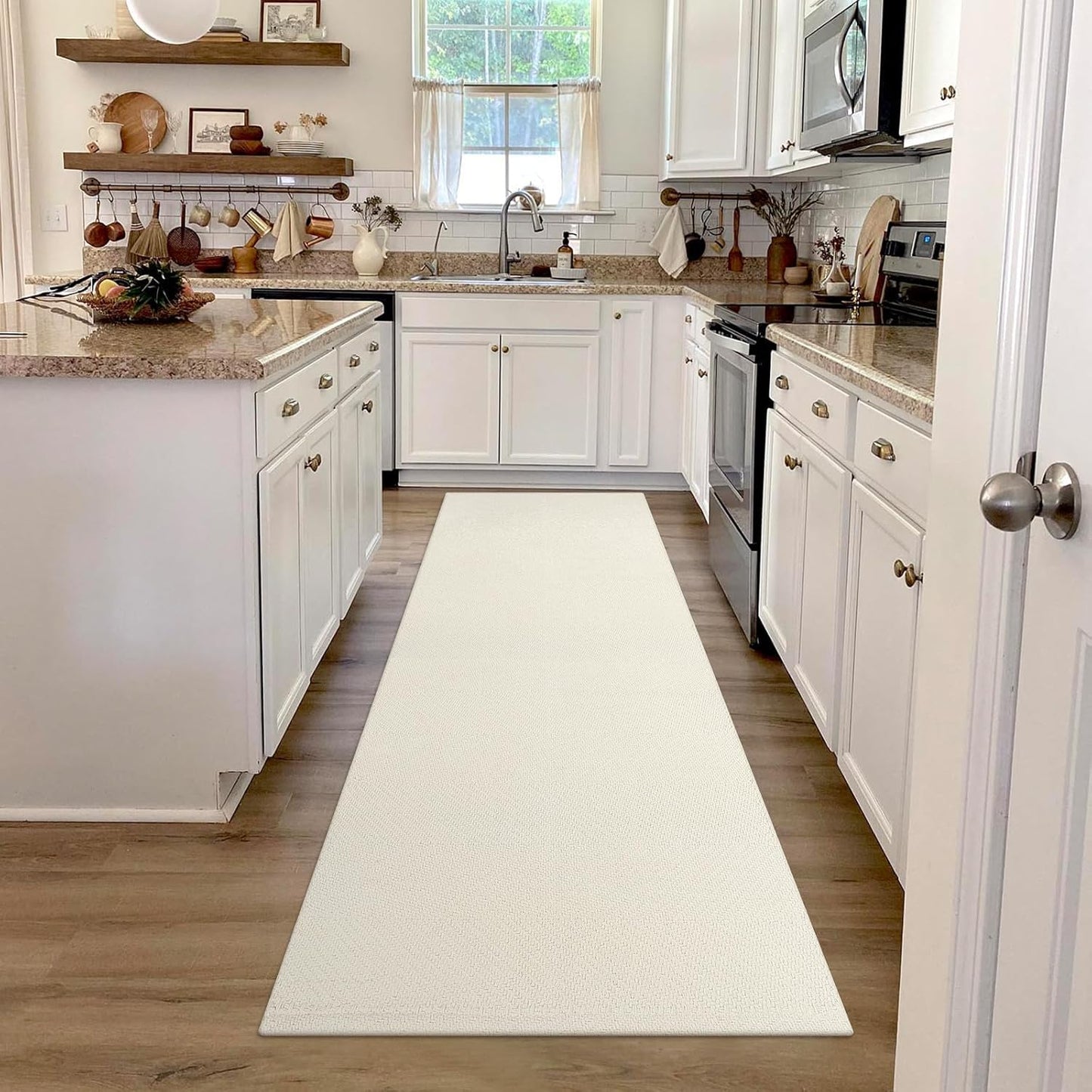 LEEVAN Hallway Runner Rug 2.6ft x 8ft - Cream Braided Carpet