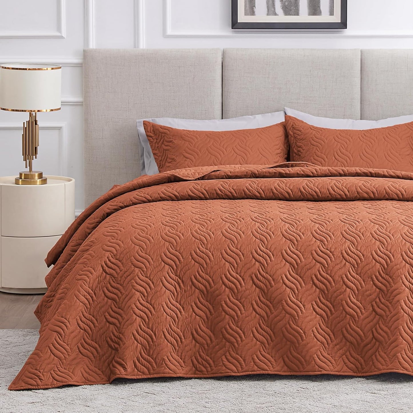 Love's Cabin Quilts for Queen Bed - Lightweight Bedspread Set