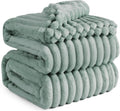 Bedsure GentleSoft Full Size Blanket Sage Green - Cozy, Lightweight