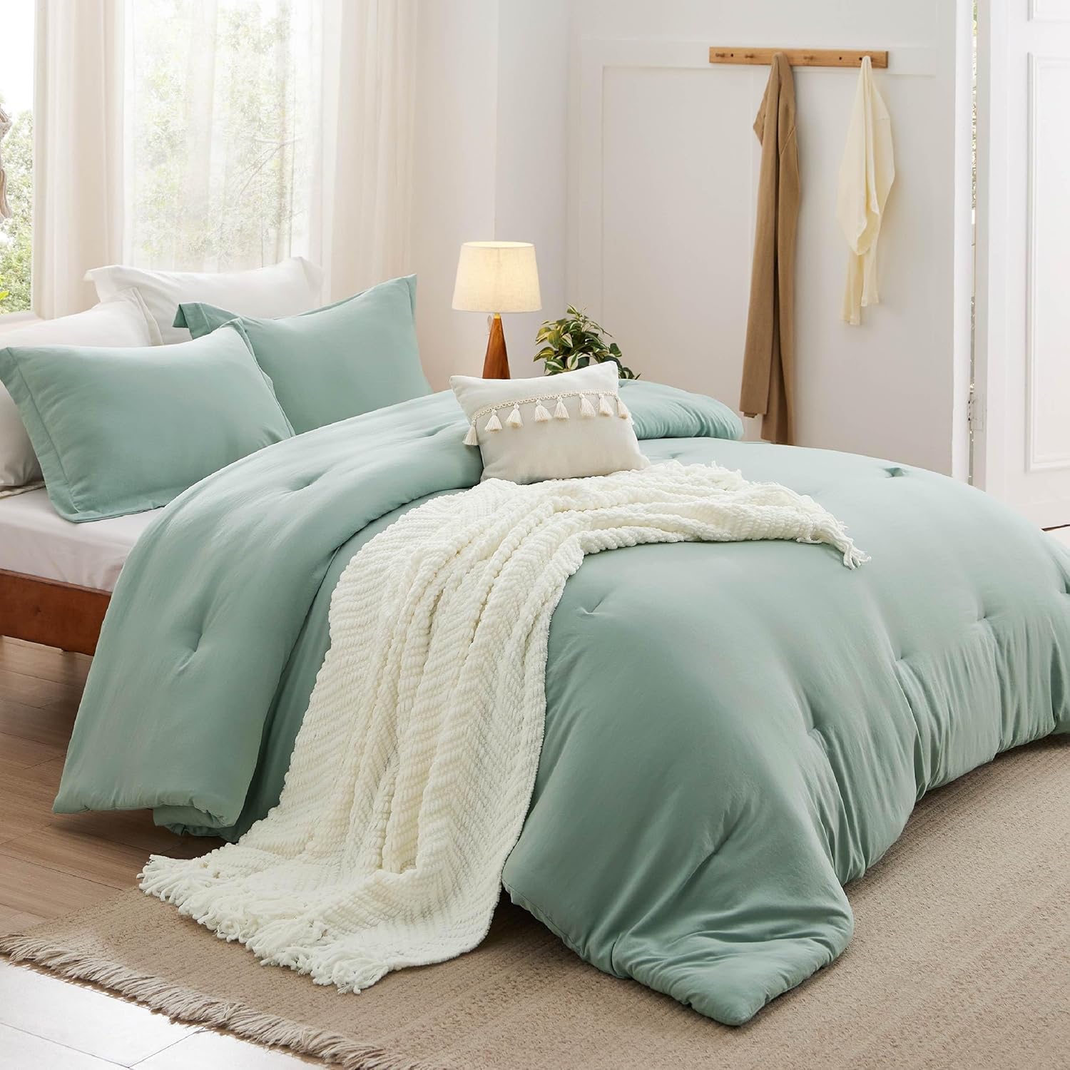 Boho Full Comforter Set with Throw Blanket - 5 Piece Bedding
