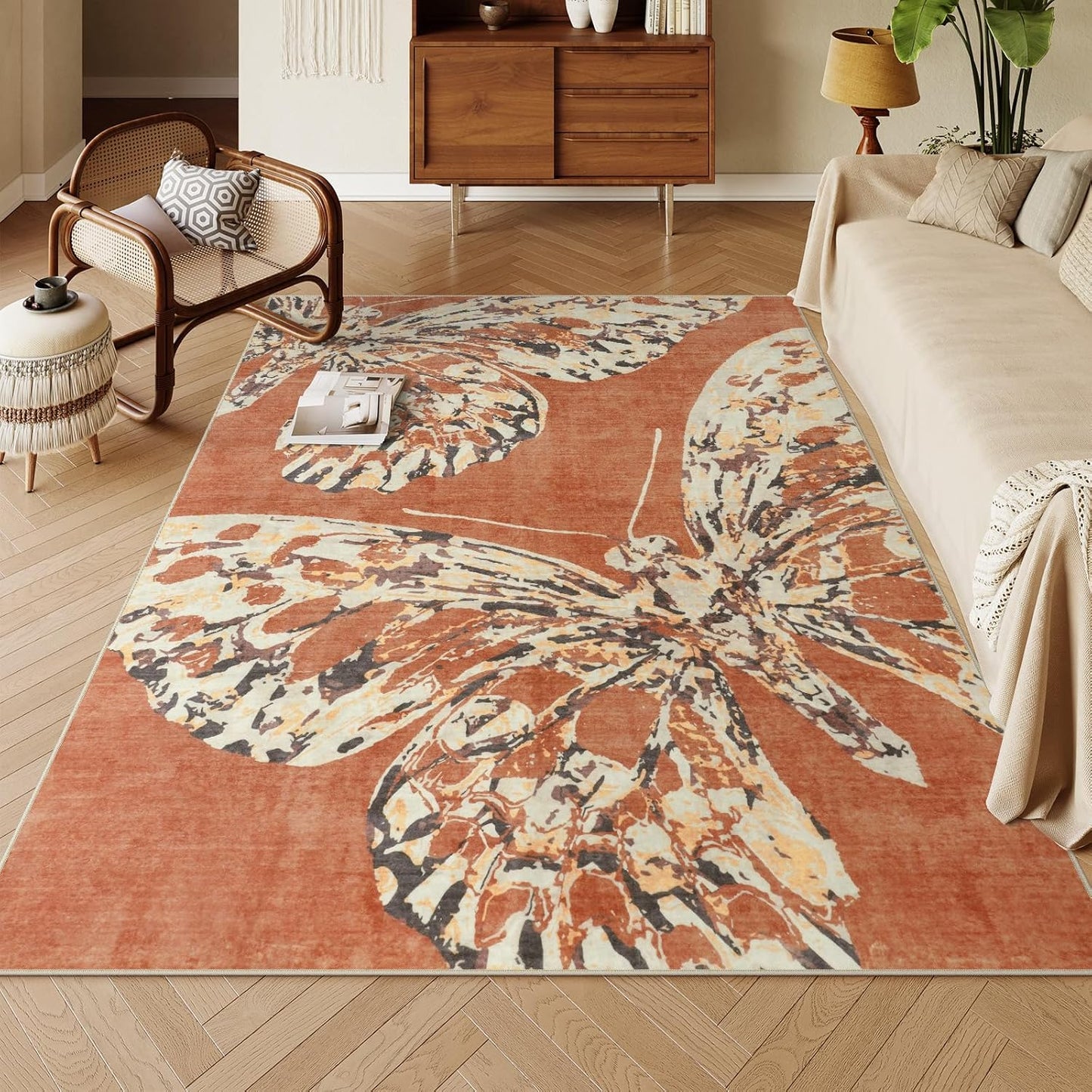 Lahome Butterfly Orange 5x7 Rug: Soft & Stylish