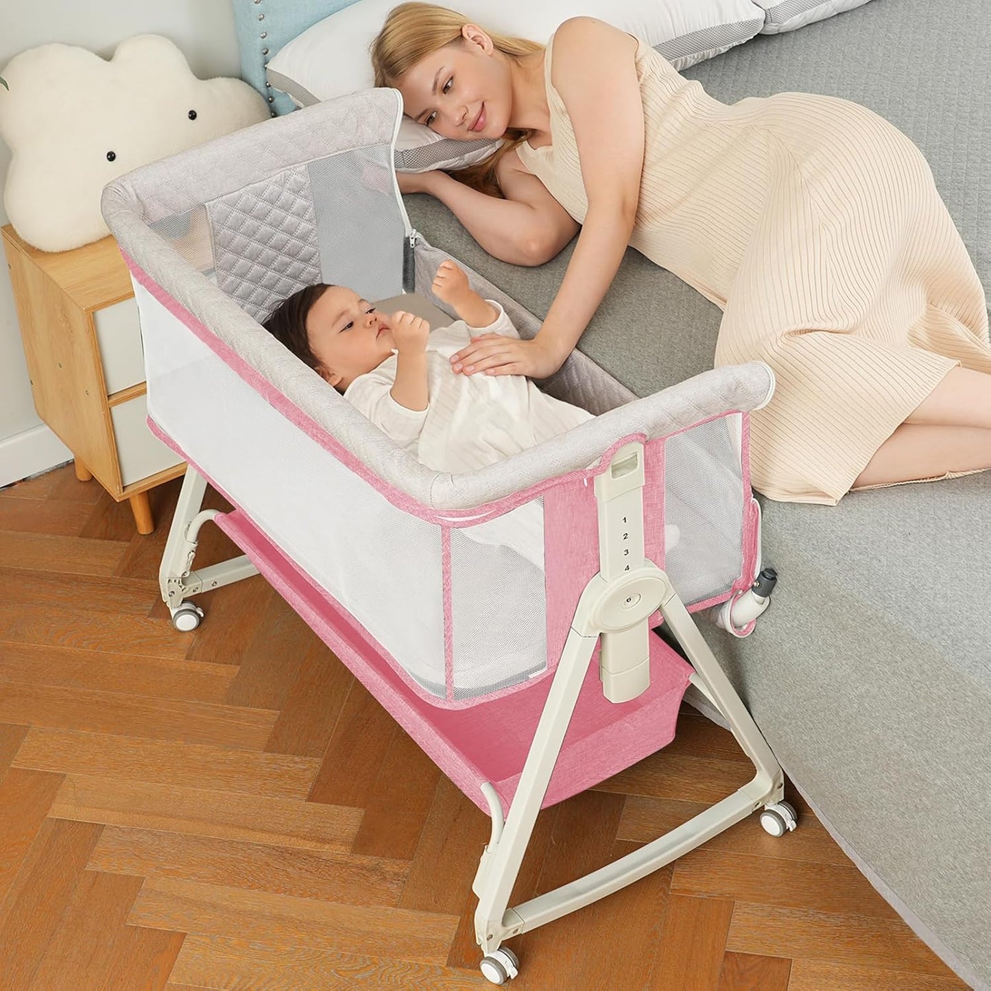 Baby Bassinet Bedside Sleeper with Wheels and Storage Basket