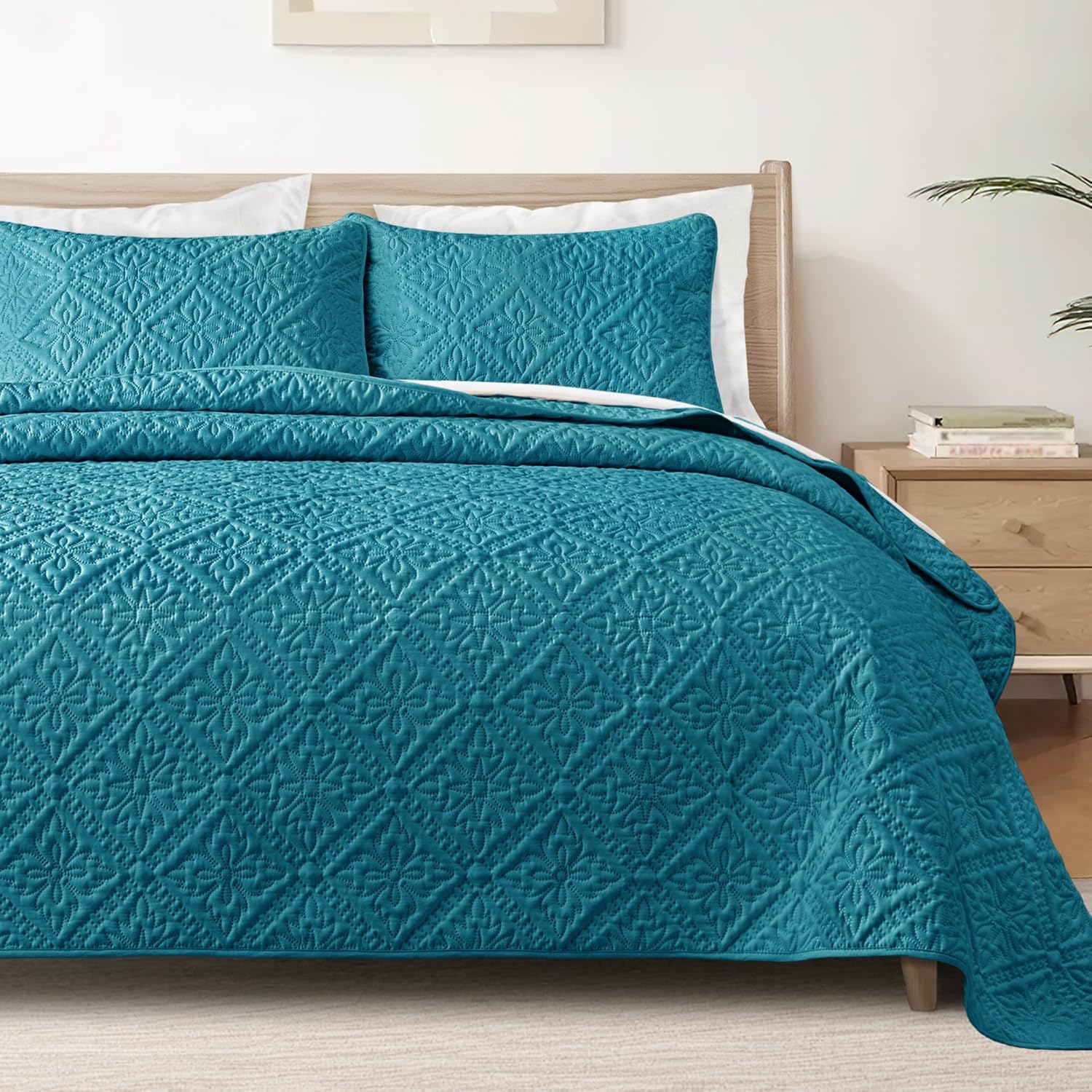 Exclusivo Mezcla California King Quilt Set for All Seasons