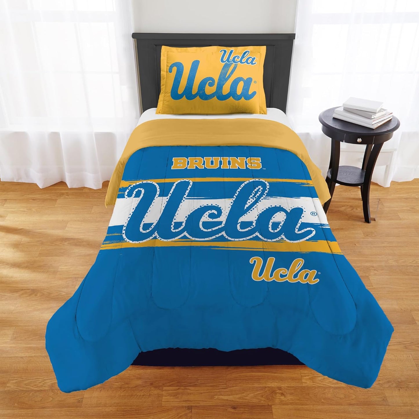 UCLA Bruins Comforter Set for Dorms, Guest Rooms & Tailgates