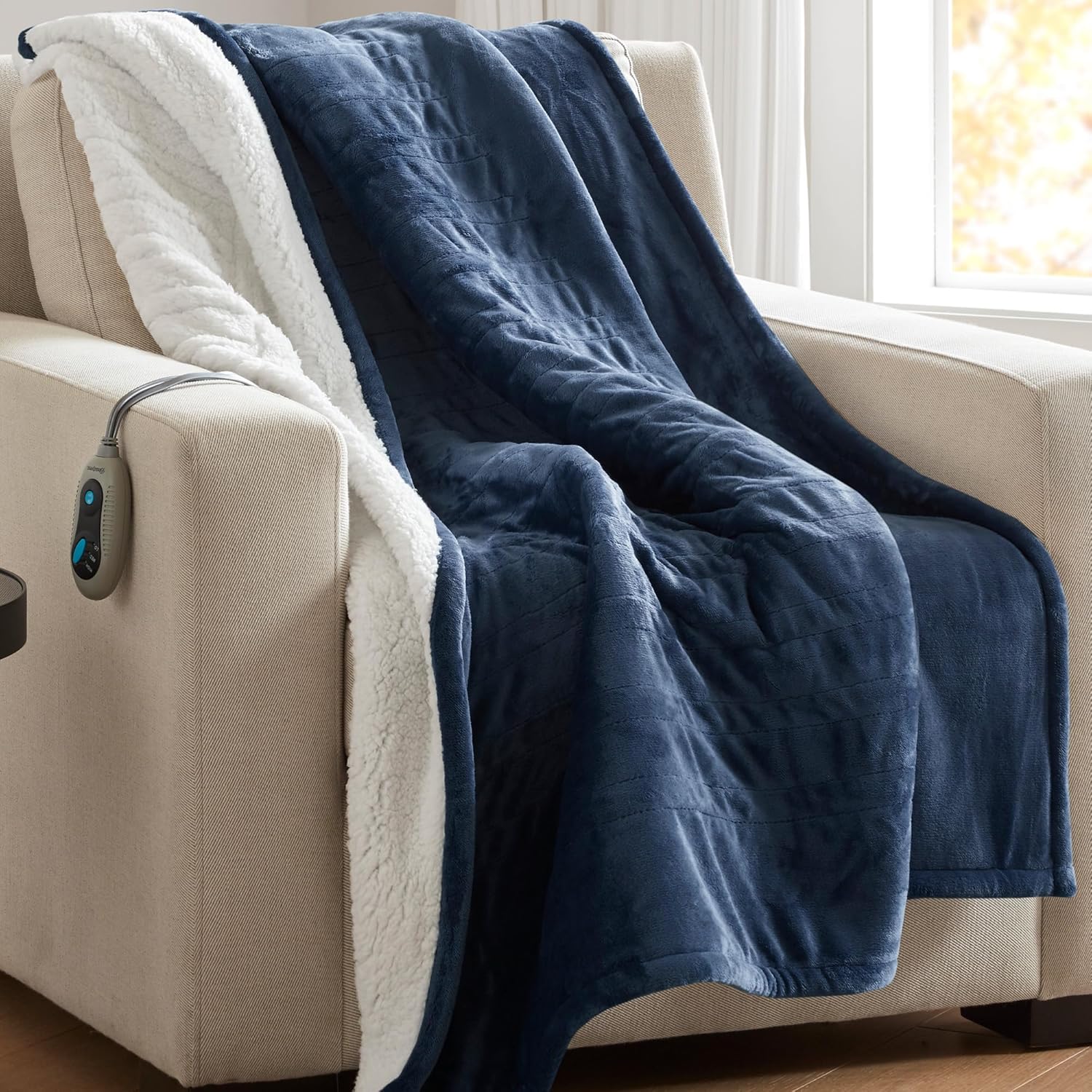 Beautyrest Heated Blanket - Soft Reversible Plush Sherpa Throw