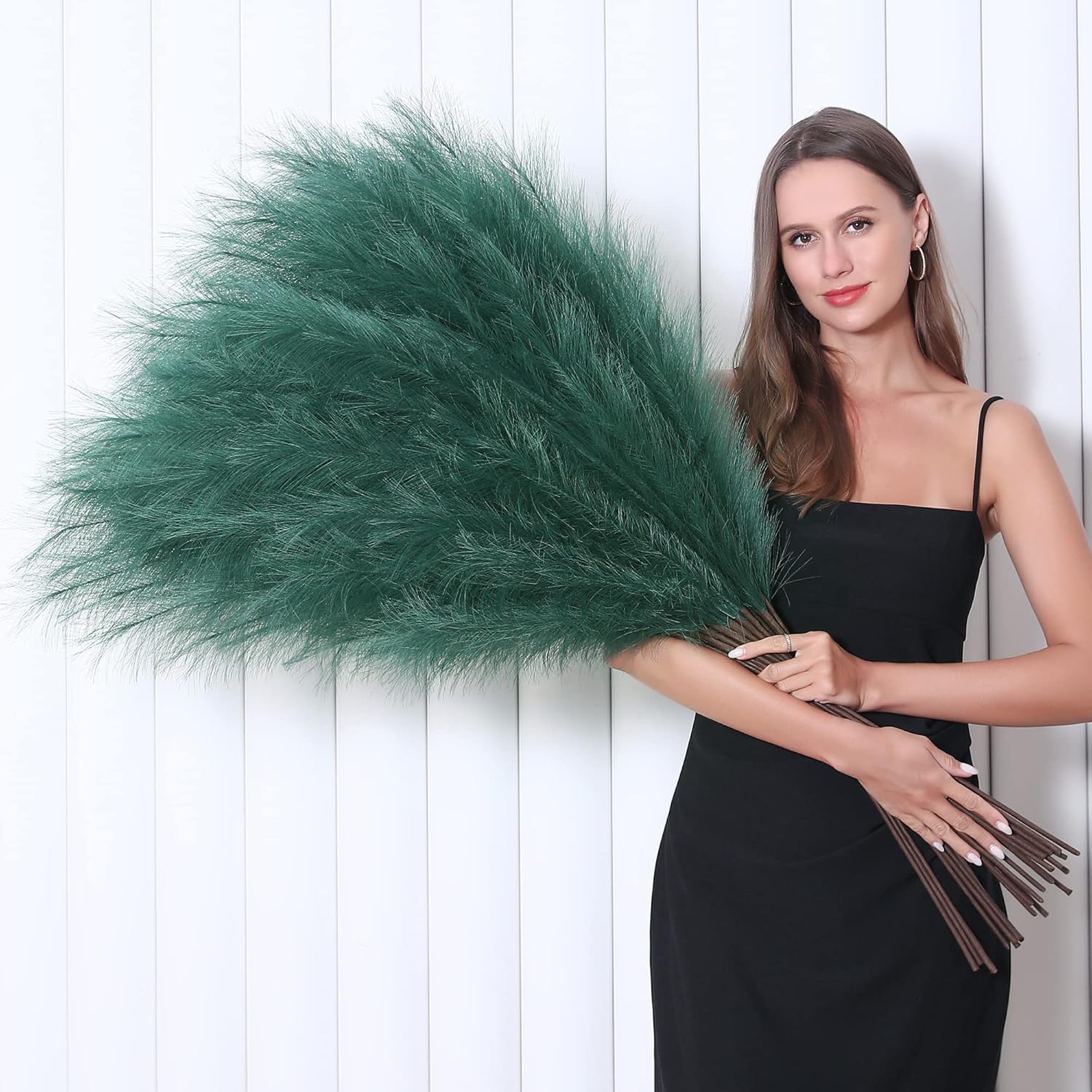 8 Pcs 45 Inch Tall Faux Pampas Grass Decor for Home and Events