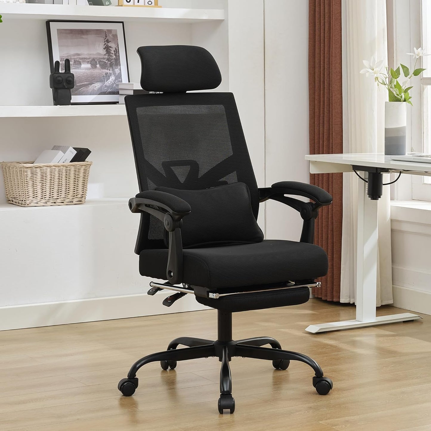 Qulomvs Ergonomic Office Chair with Footrest for Comfort