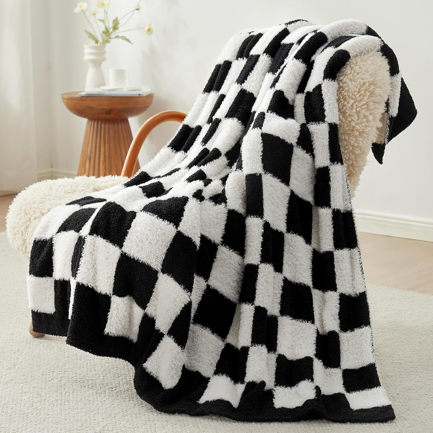 Snuggle Sac Faux Fur Throw Blanket for Cozy Living Spaces