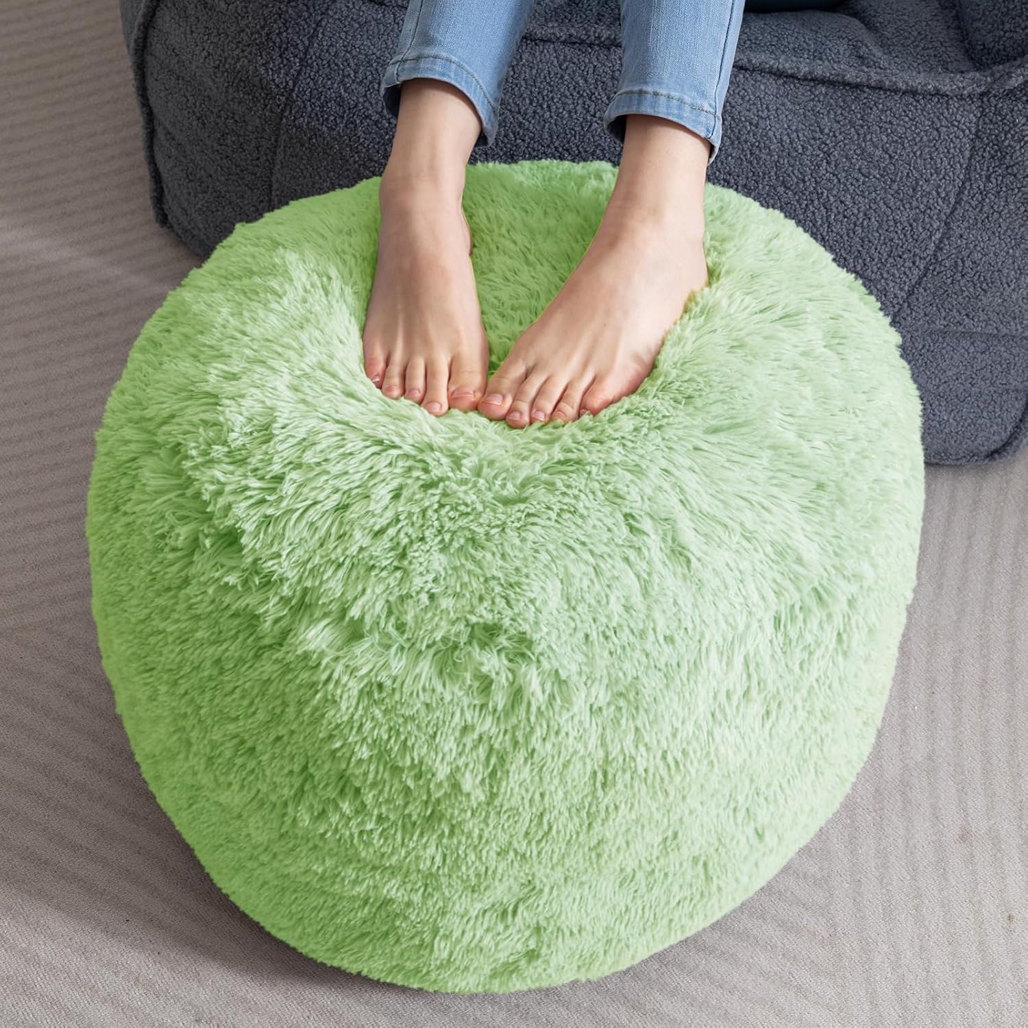 HIGOGOGO Round Stuffed Pouf Ottoman for Living Room Comfort