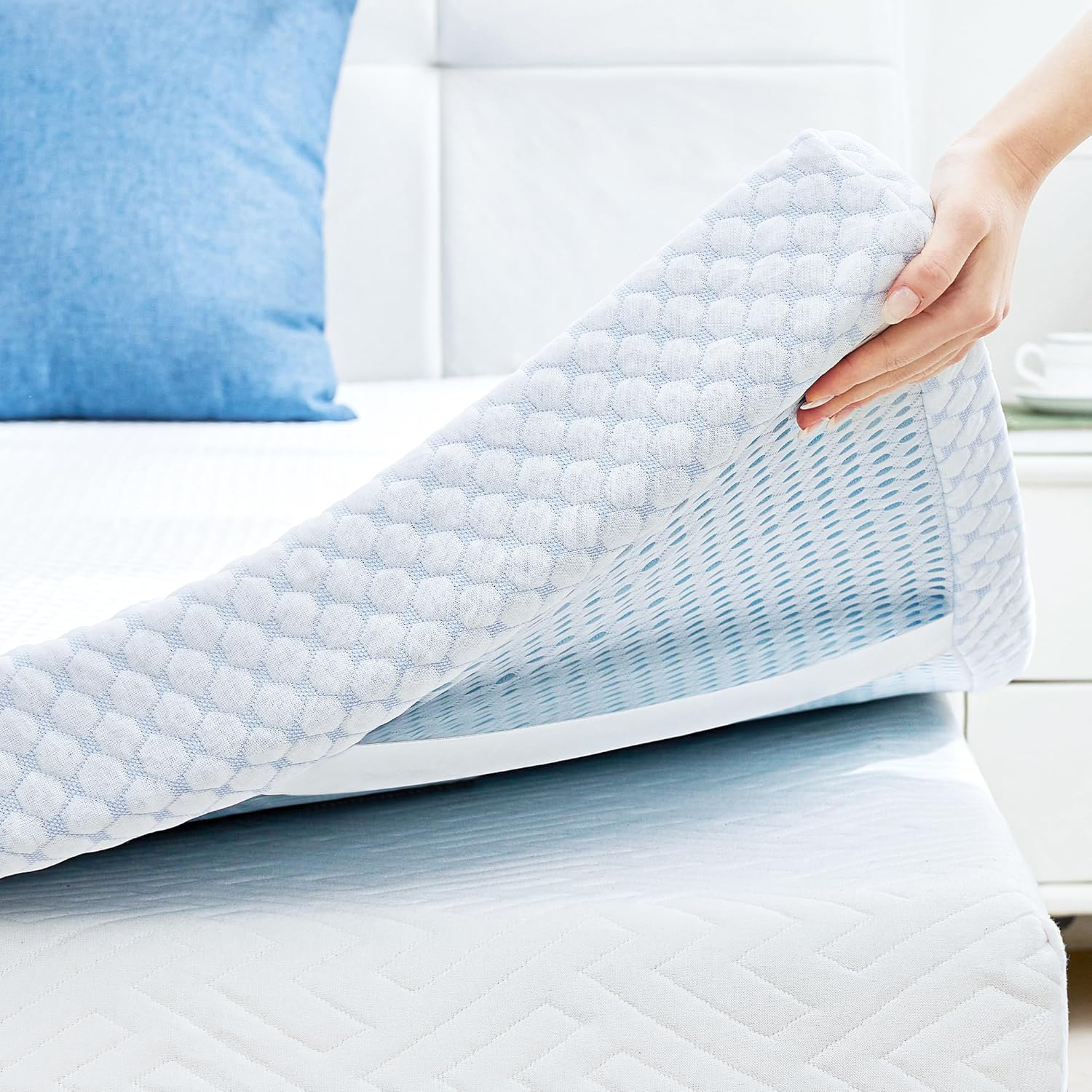 Cooling Memory Foam Mattress Topper for Pressure Relief and Comfort