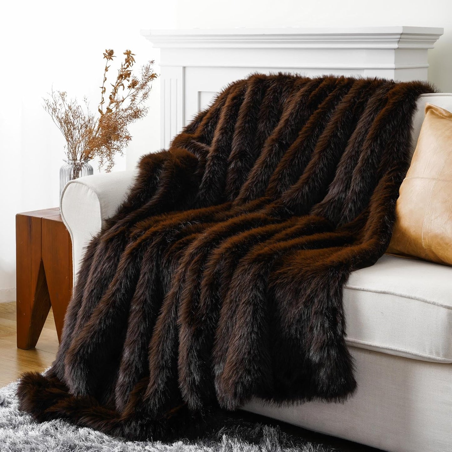 Luxury Brown Faux Fur Throw Blanket for Cozy Home Decor