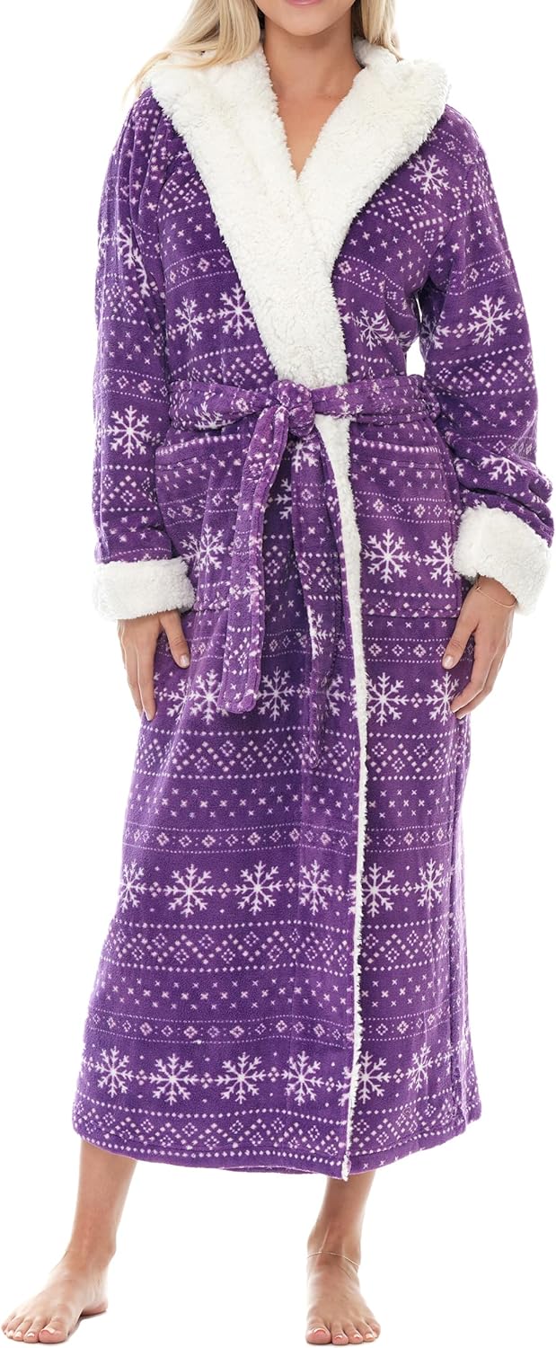 Cozy and Warm Sherpa Robes for Women - Perfect for Winter Nights