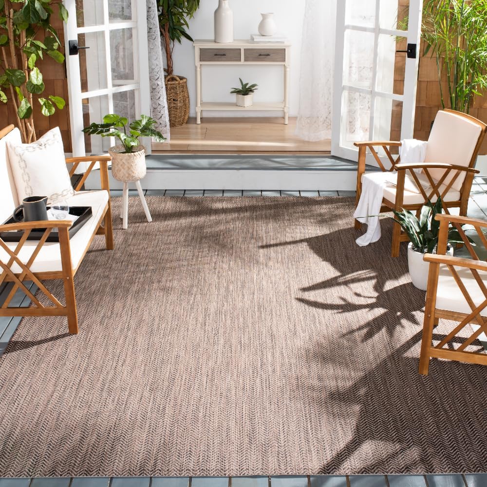 SAFAVIEH Courtyard Collection Area Rug - Stylish & Durable