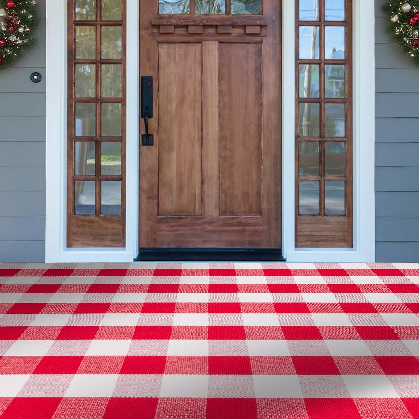 Christmas Red and White Plaid Rug for Indoor and Outdoor Use