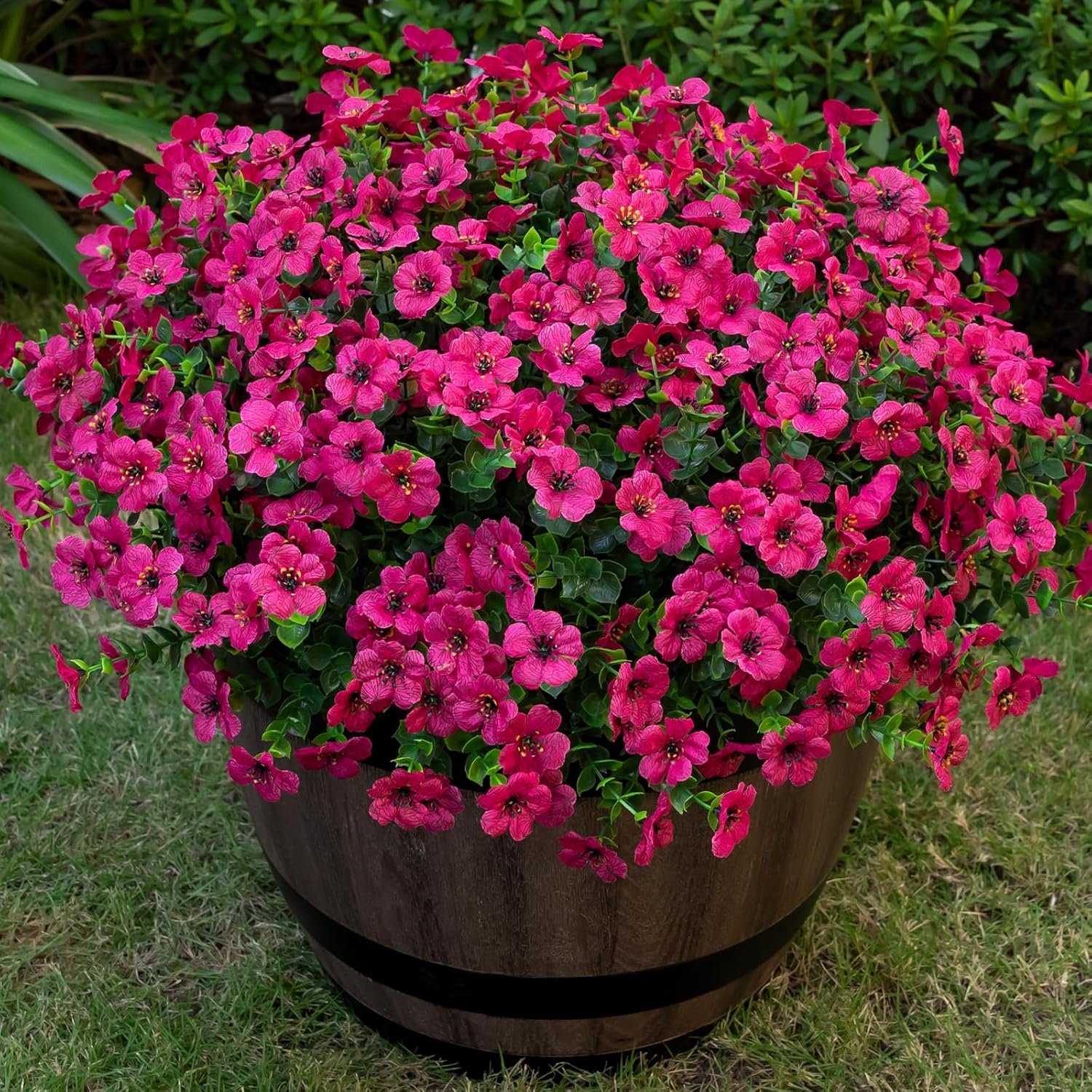 20 Bundles UV Resistant Faux Eucalyptus Flowers for Home Garden