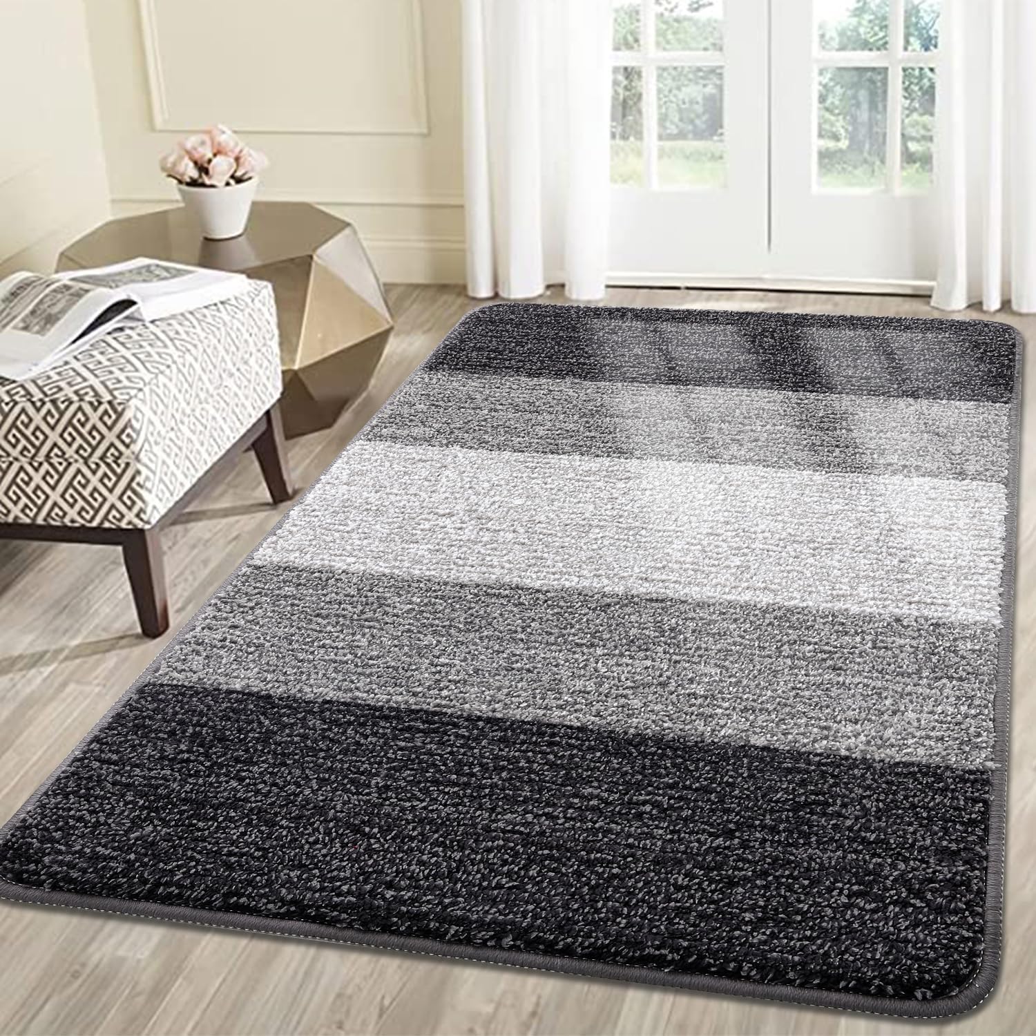 Kitinjoy Indoor Outdoor Door Mat, Non-Slip Absorbent Dirt Trapper