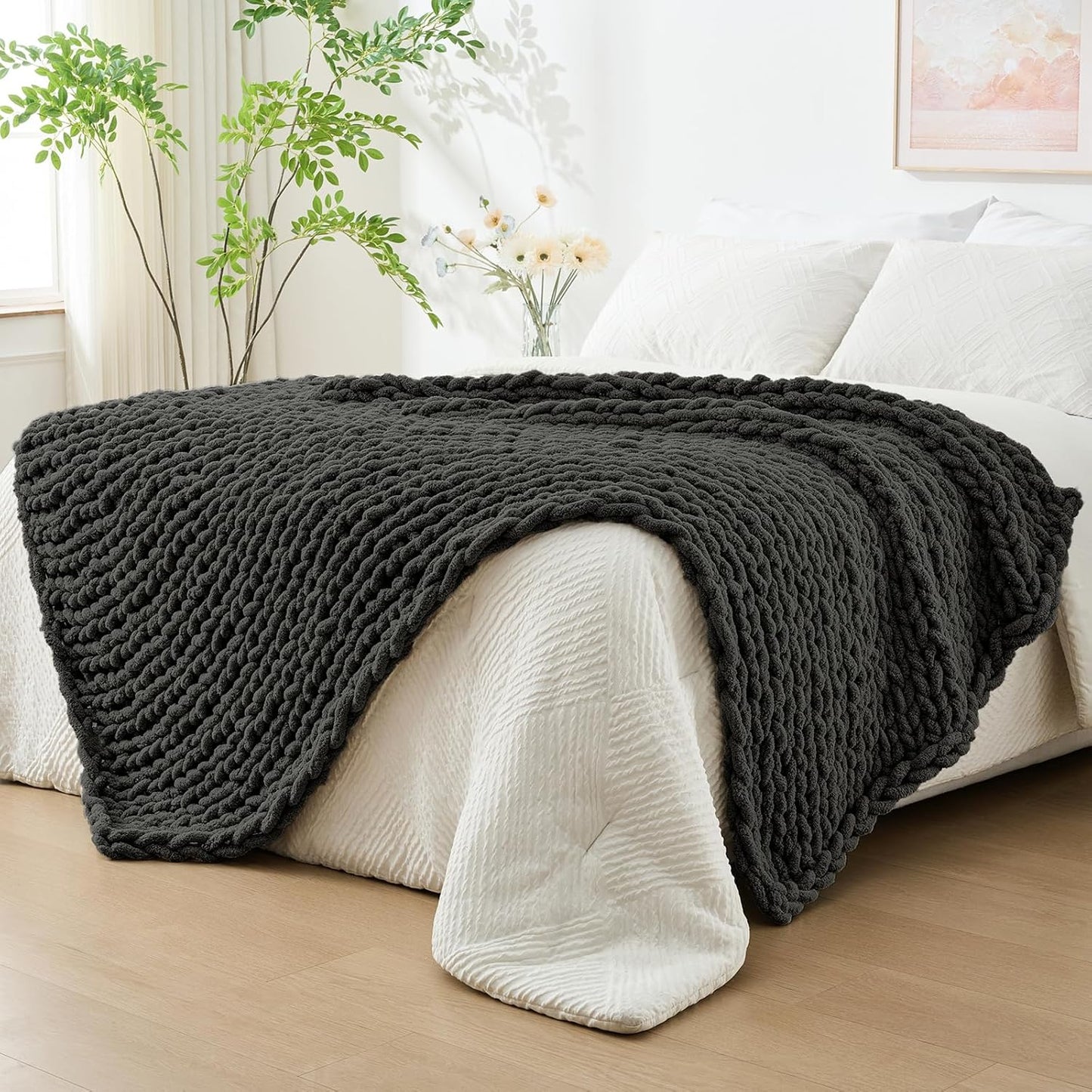 Chunky Knit Throw Blanket for Couch, Cozy Soft Chenille Yarn