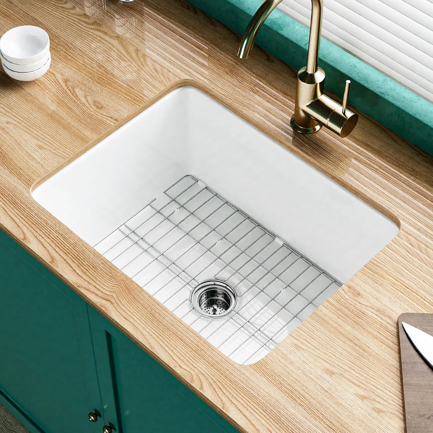 Miuara 24 Inch White Undermount Kitchen Sink for Small Spaces