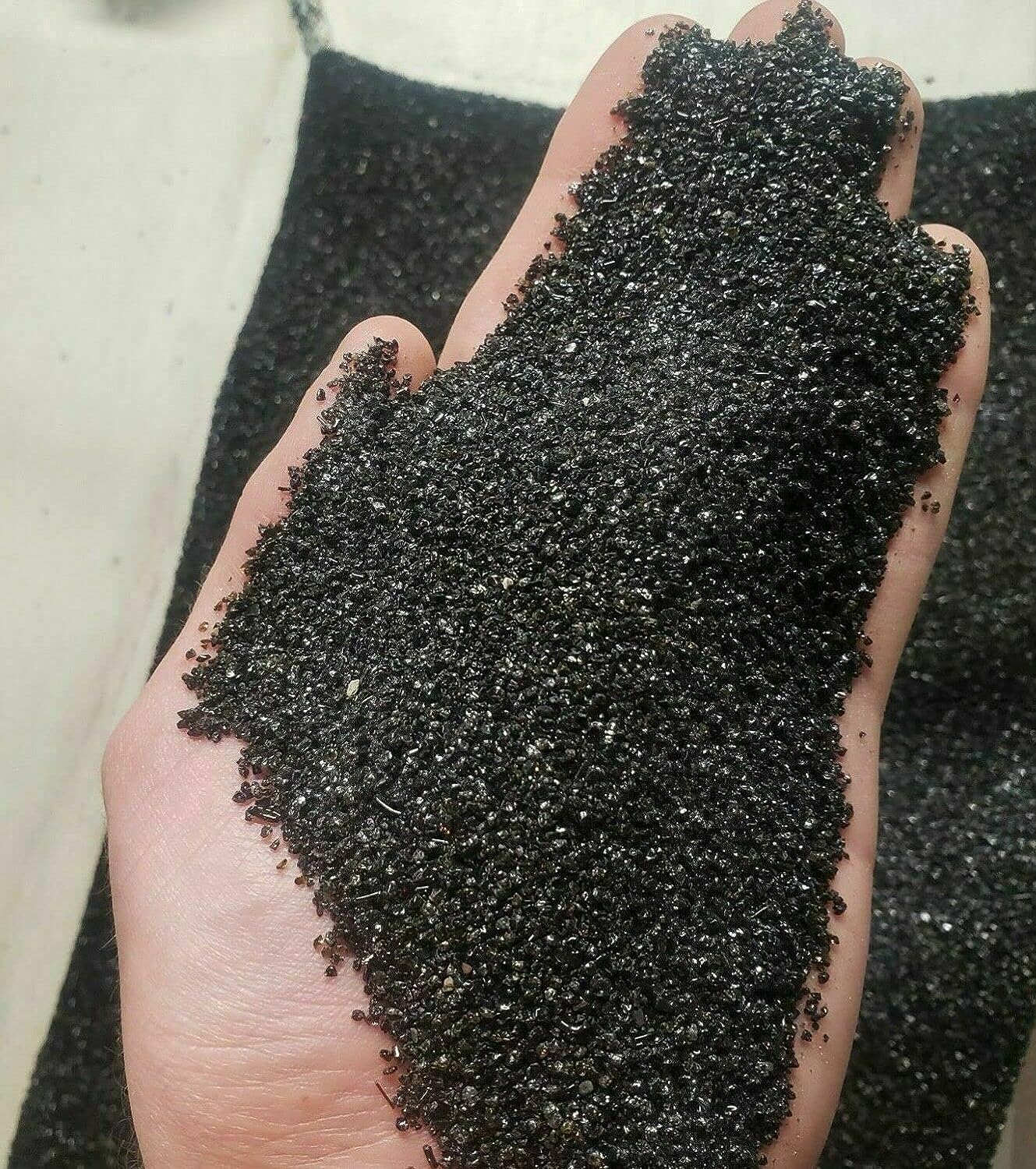 TheFrogHouse Black Aquarium Sand Substrate for Freshwater Tanks