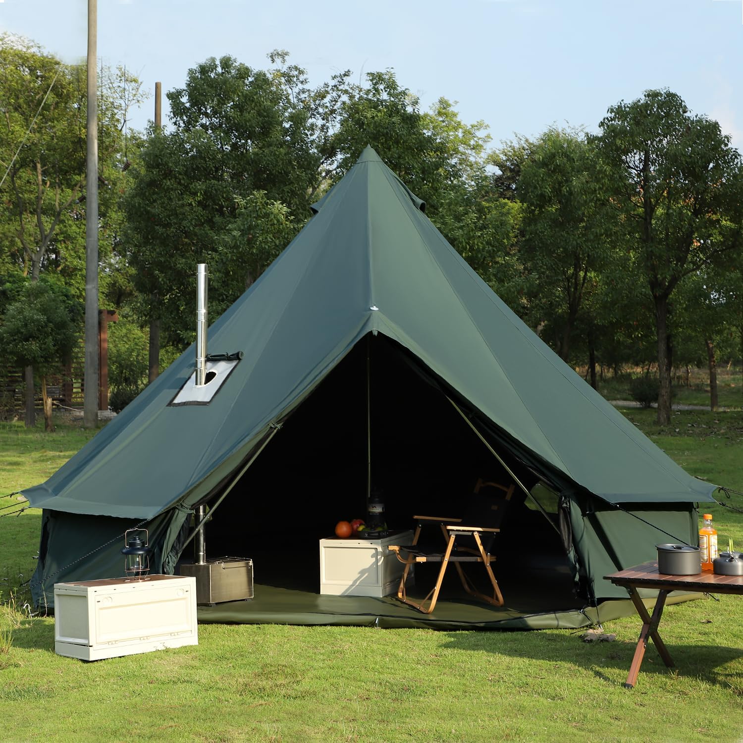 Spacious Luxury Bell Tent with Stove Jack