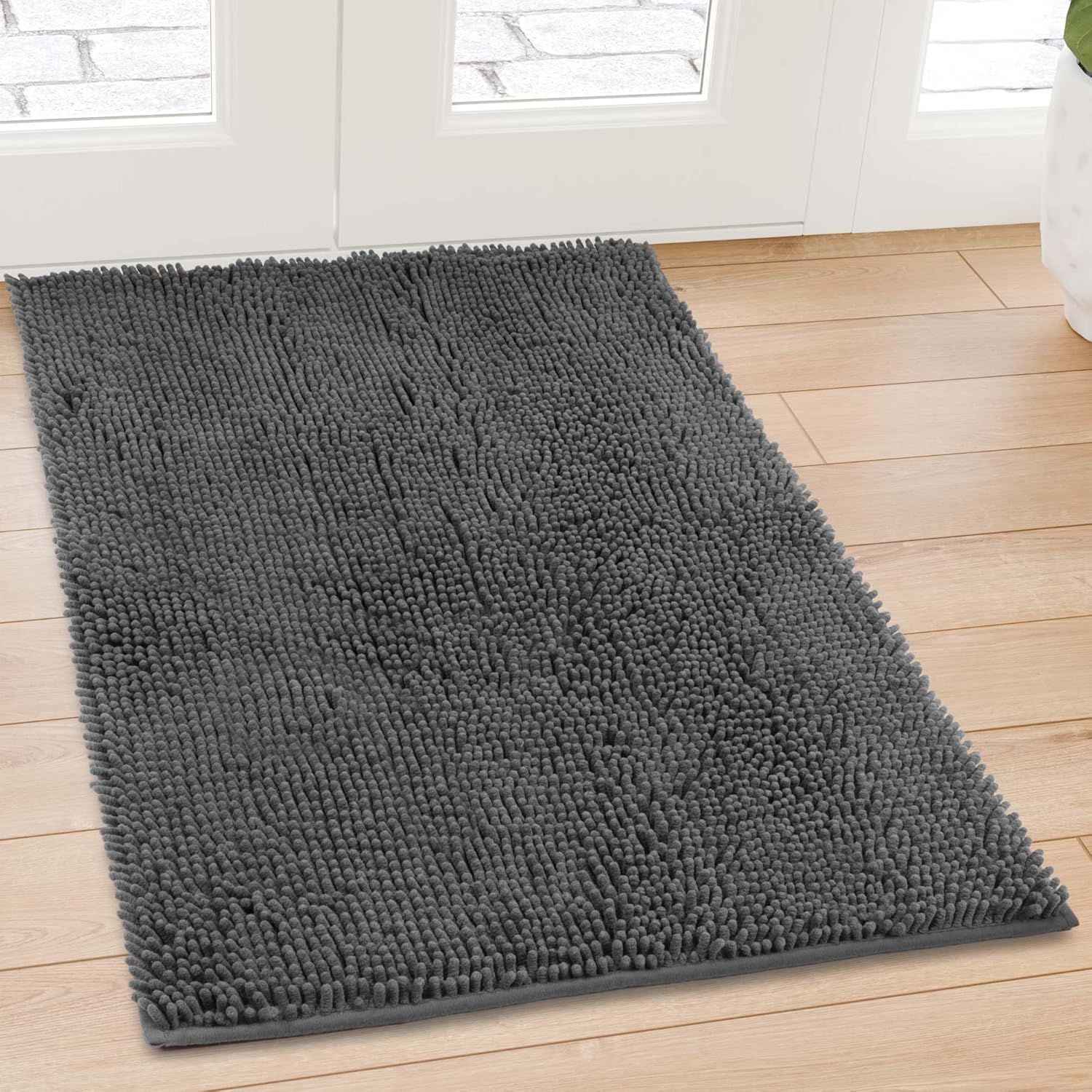 Chenille Absorbent Front Door Mat for Muddy Paws and Dirt