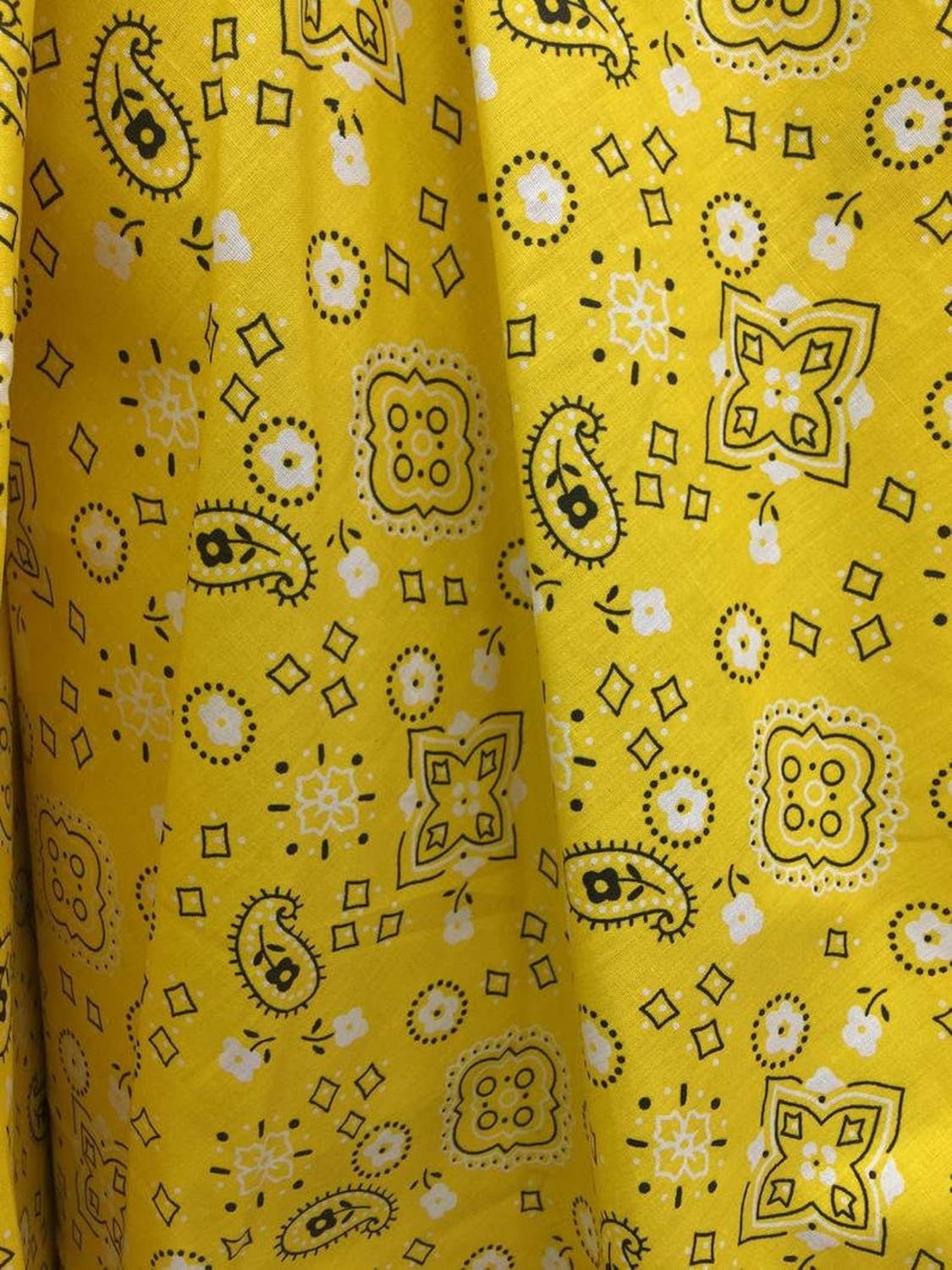Sedona Designz Bandana Print Poly Cotton Fabric for Crafts