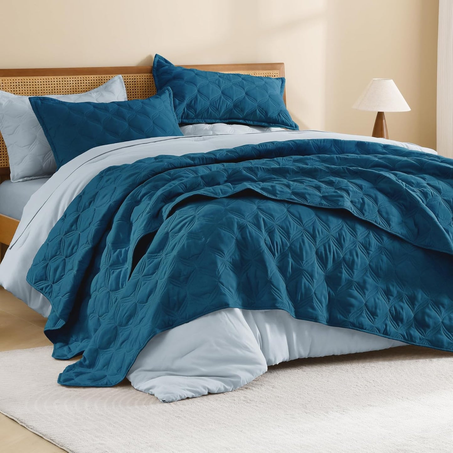 Litanika Oversized King Quilt Set for Cozy All-Season Comfort