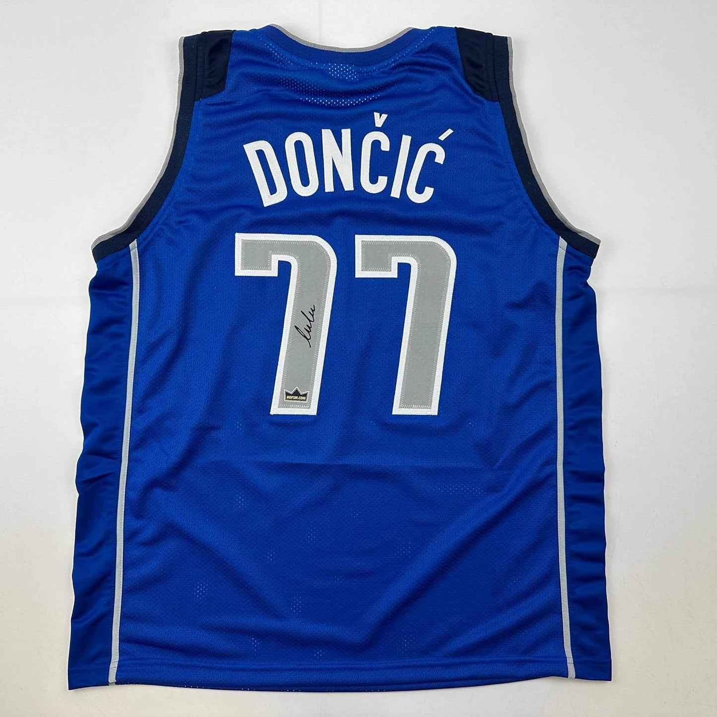 Facsimile Autographed Luka Doncic Dallas Blue Reprint Jersey XL