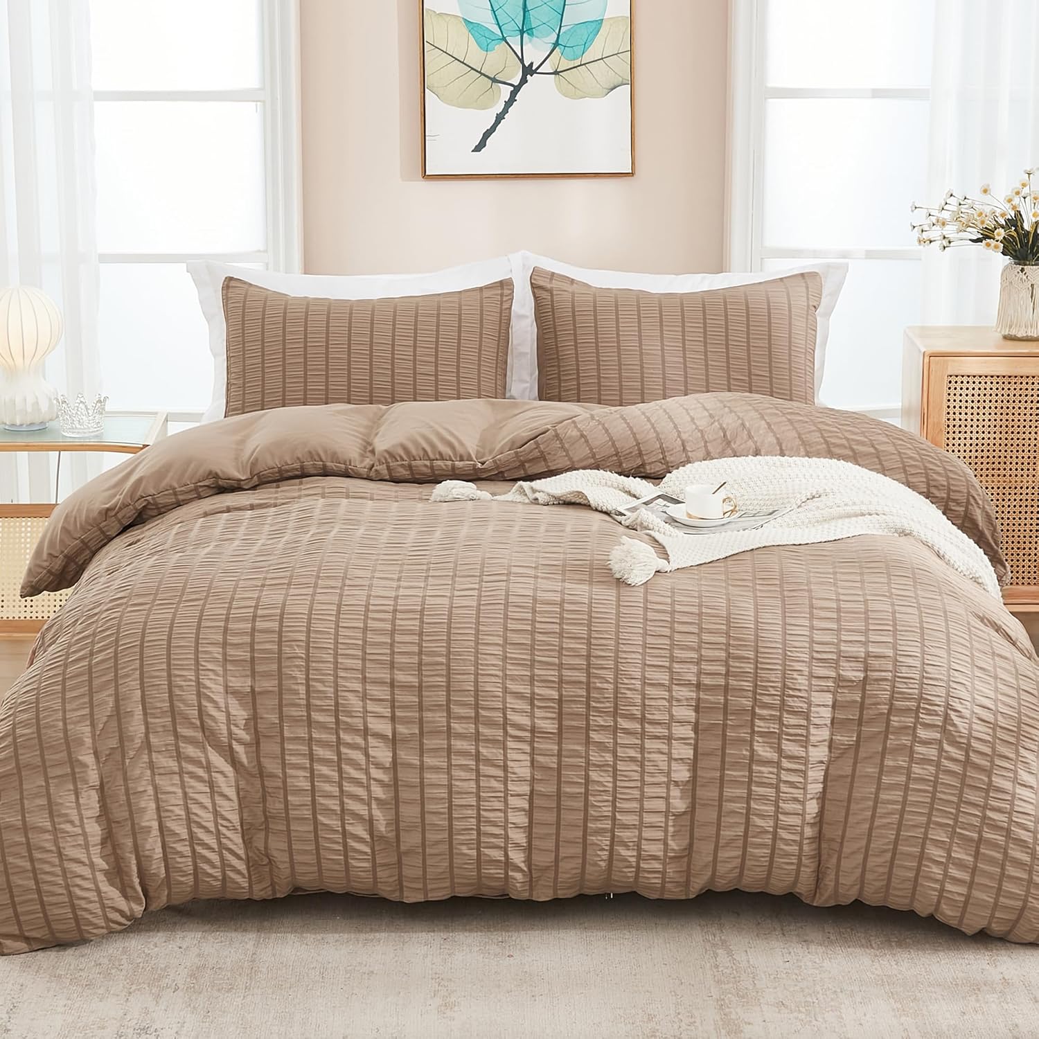 AveLom Taupe King Duvet Cover Set with Seersucker Design
