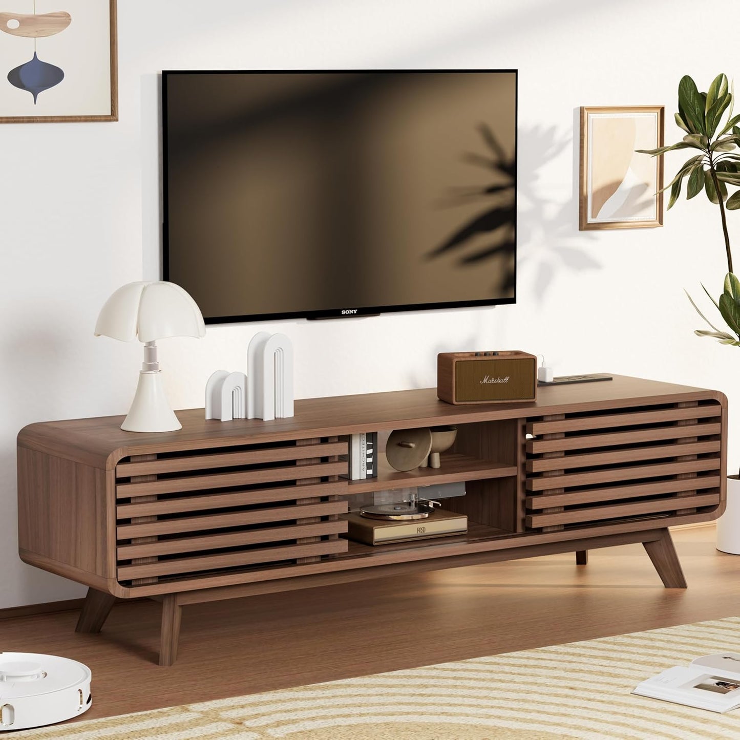 Royal Windsor TV Stand: Stylish Storage & Power Socket