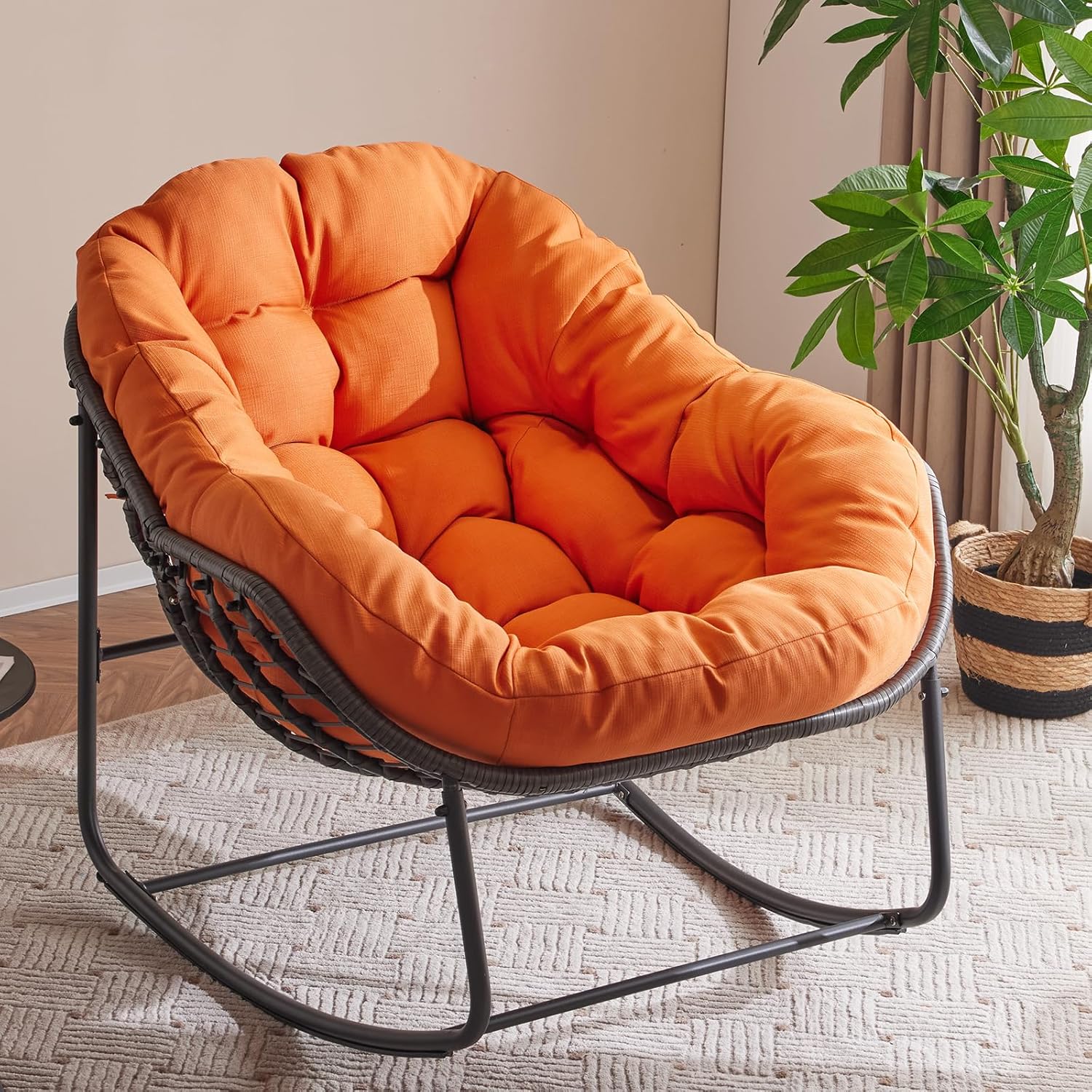 Oversized Outdoor Papasan Rocking Chair for Ultimate Comfort