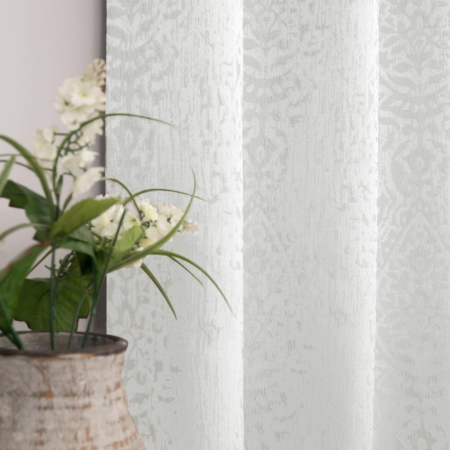 Mrs.Naturall Off White Damask Moroccan Pattern 3D Jacquard Curtains