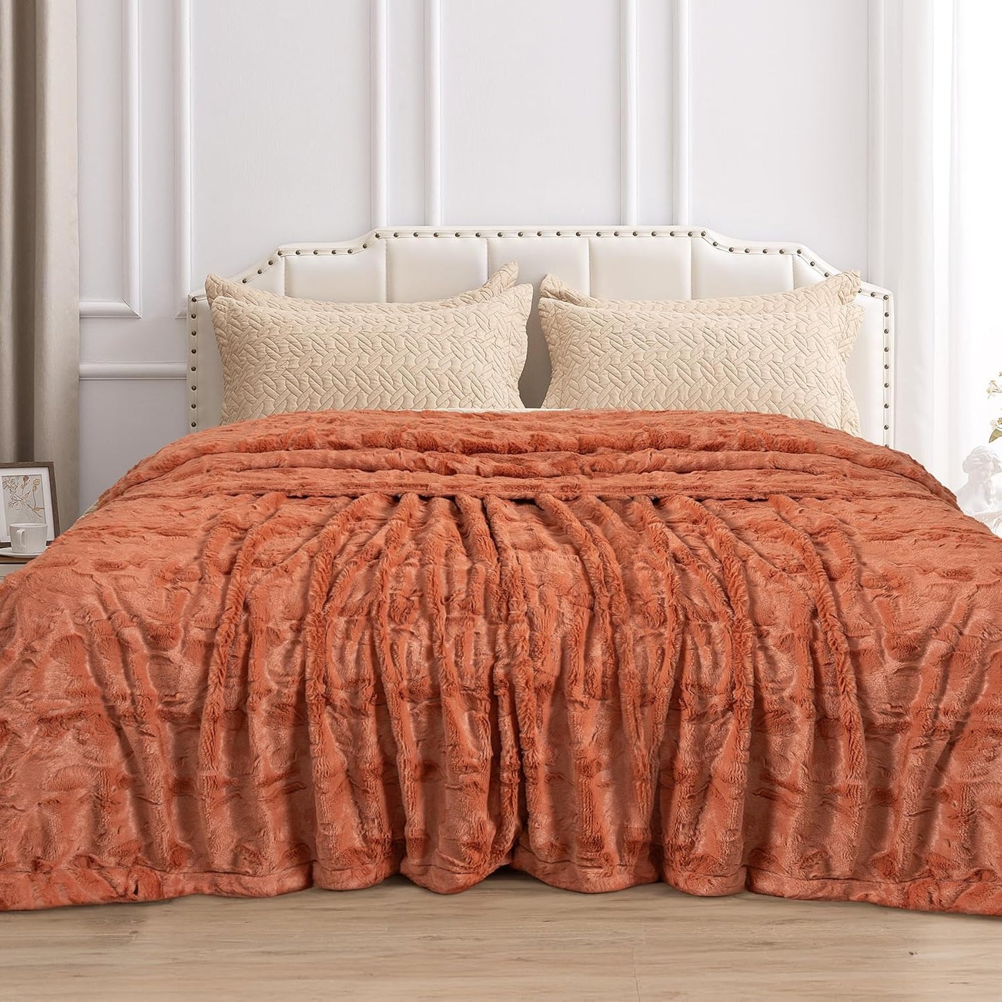 TOONOW Faux Fur Luxury Throw Blanket for Couch and Sofa