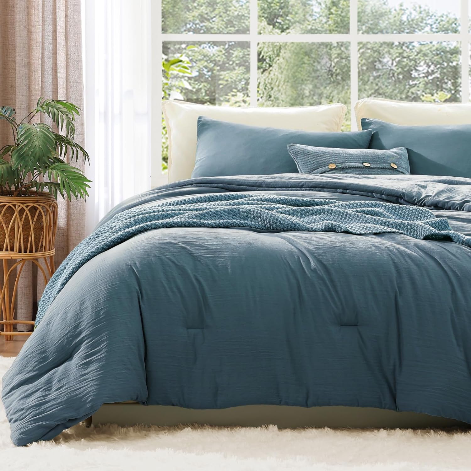 WRENSONGE King Size Comforter Set - Soft Lightweight Bedding