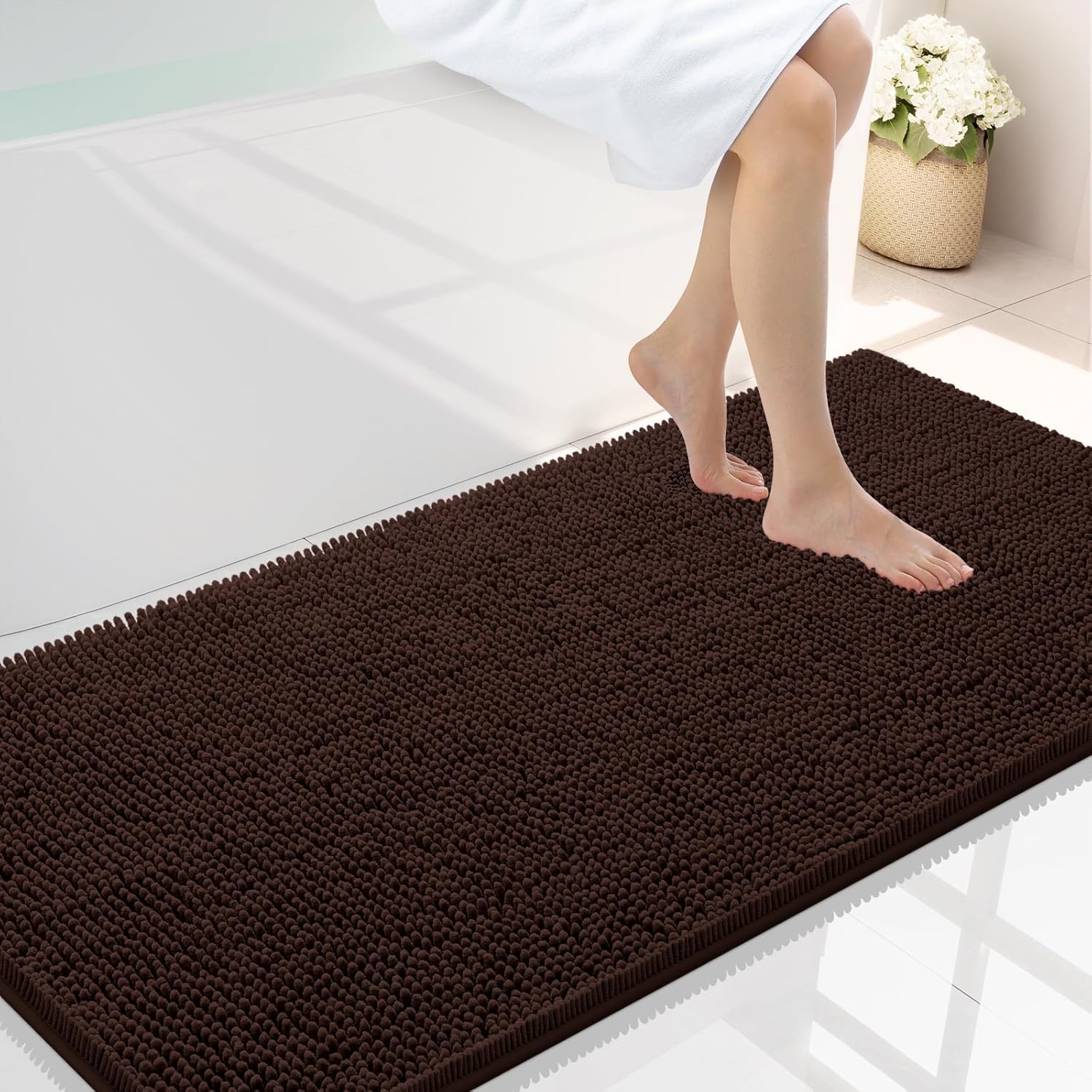 Smiry Luxury Chenille Bathroom Rugs 45x27 for Soft Comfort