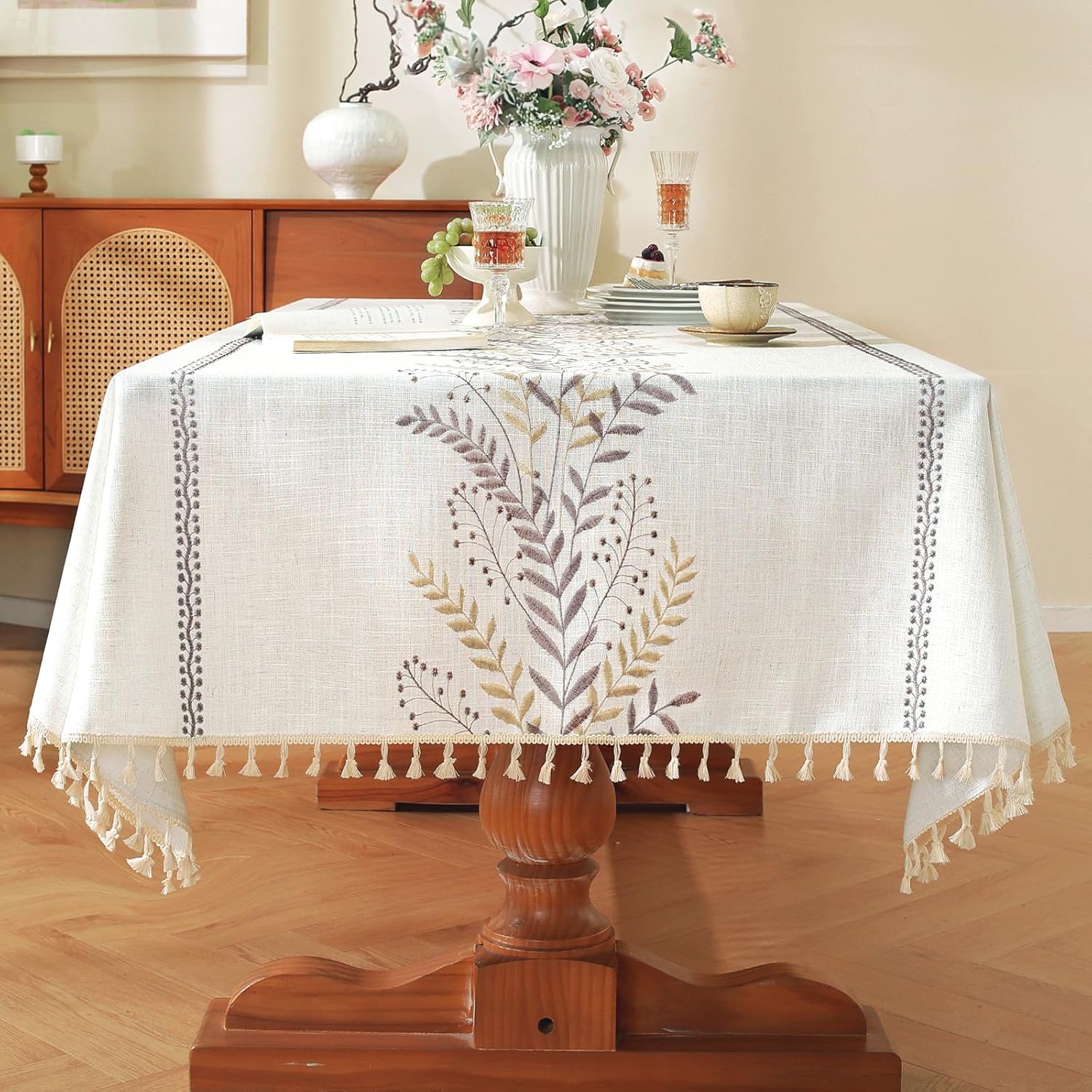 Laolitou Heavy Duty Cotton Linen Tablecloth for Elegant Dining