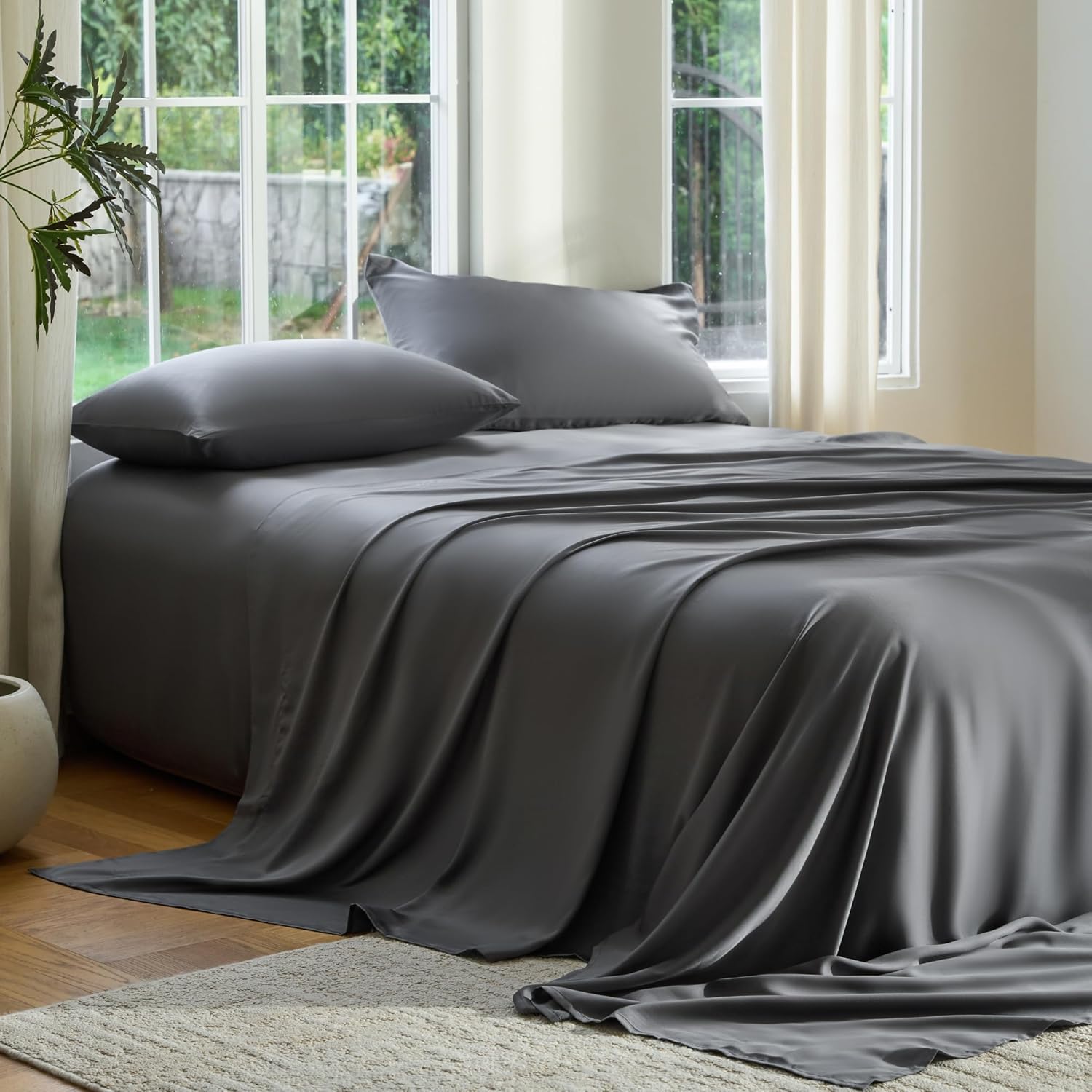 DOZ Sheet Set - Buttery Soft Bamboo Cooling Sheets for Comfort