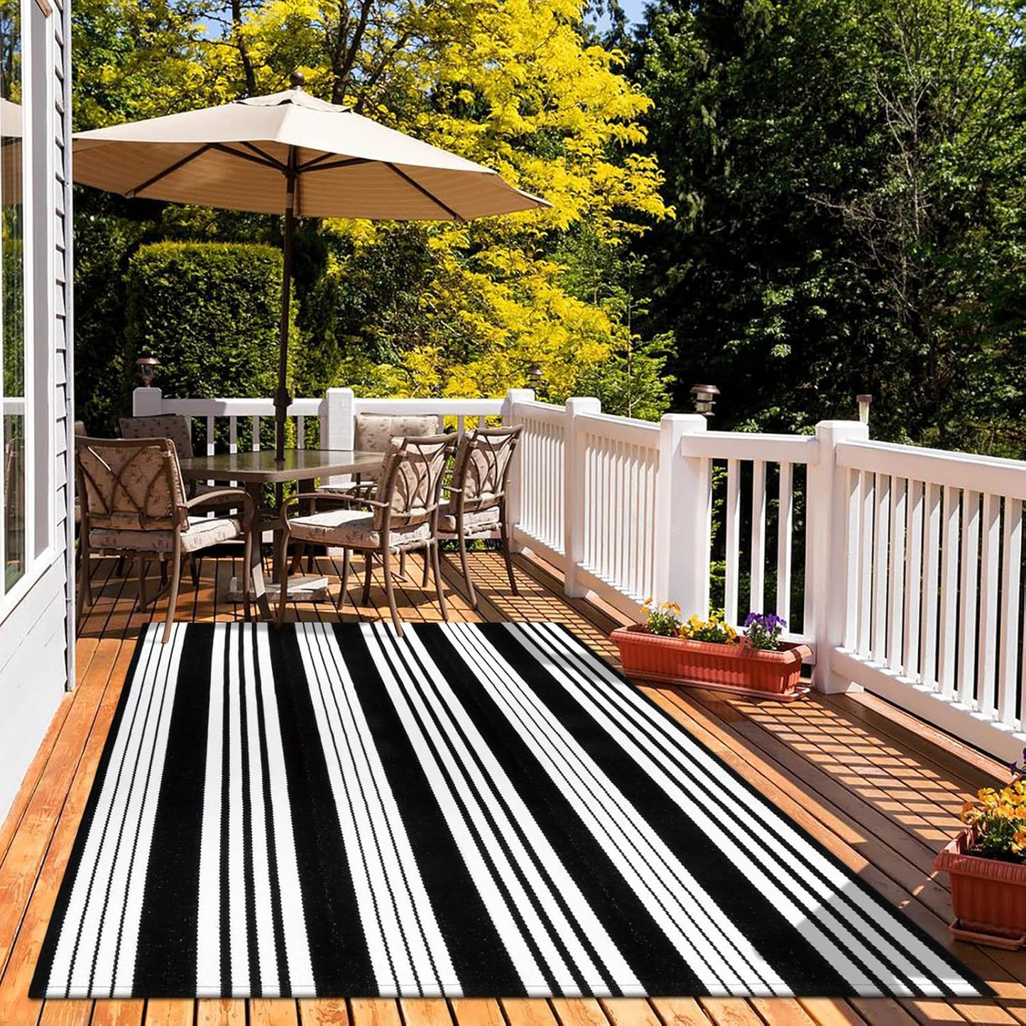 OJIA Outdoor Rug 5ftx7ft - Stylish Black and White Area Rug
