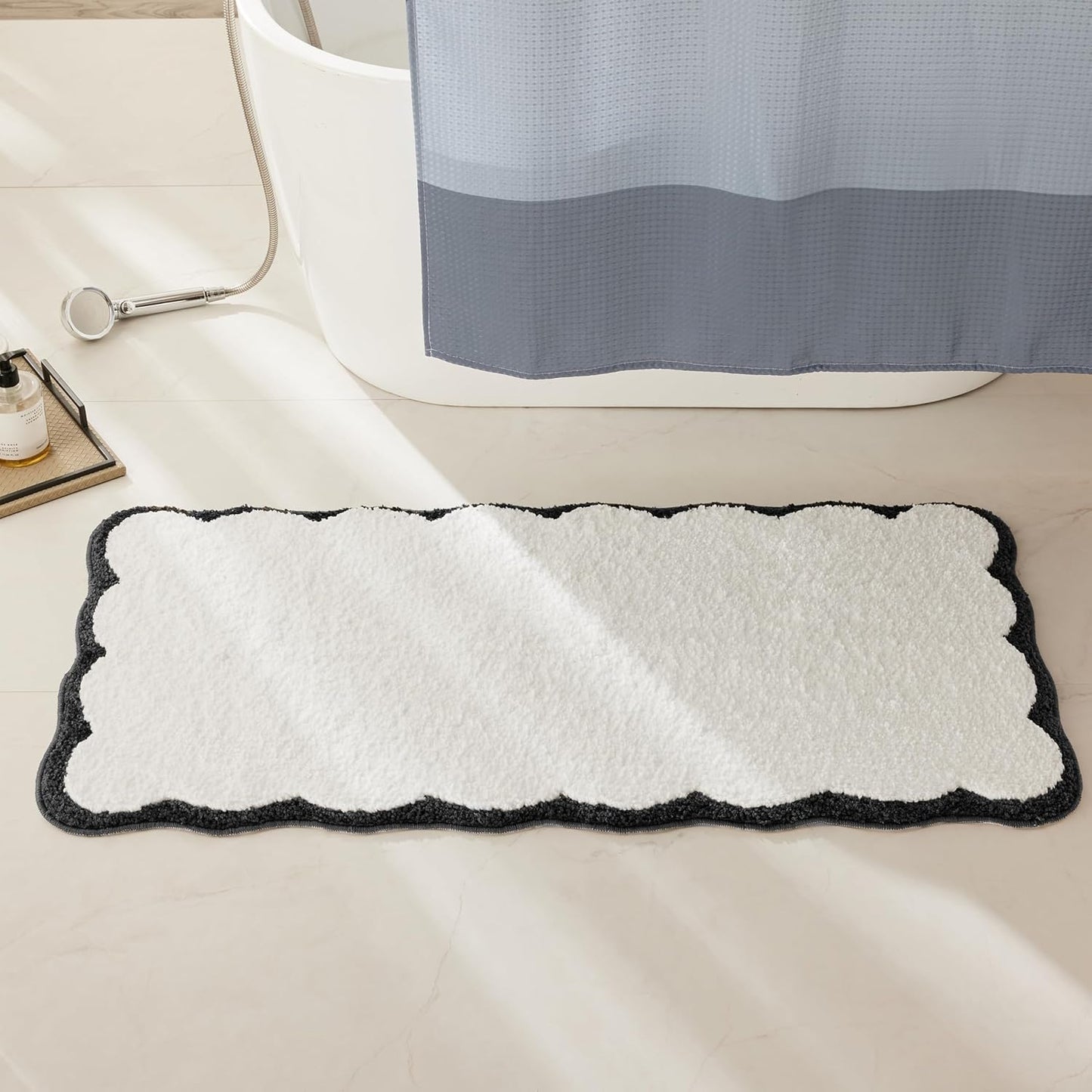 Luxury Microfiber Scalloped Runner Rug for Modern Bathrooms