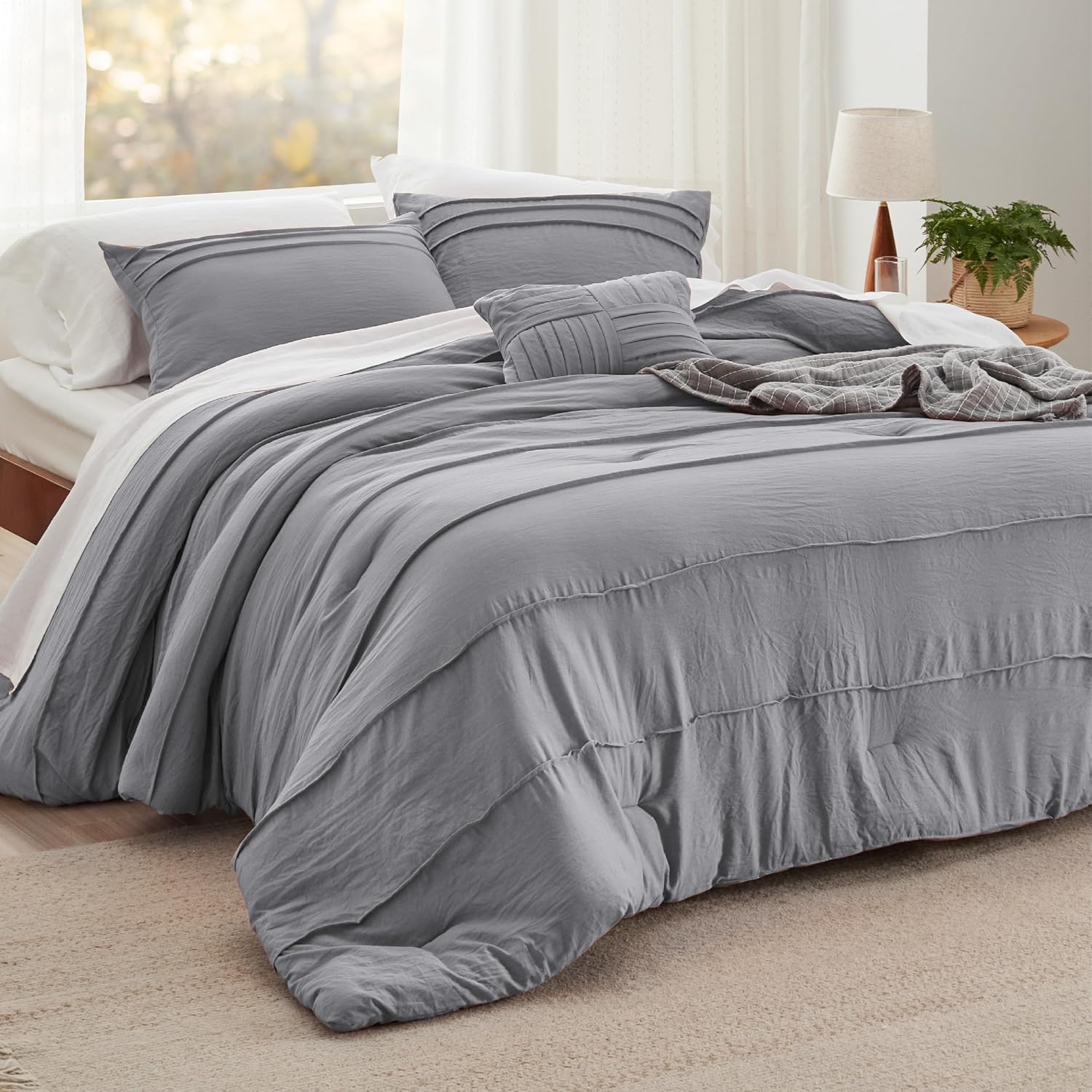 Bedsure King Comforter Set - Elegant Grey Boho Bedding for All Seasons