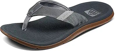 Reef Men's Santa Ana Flip-Flop for Ultimate Beach Comfort