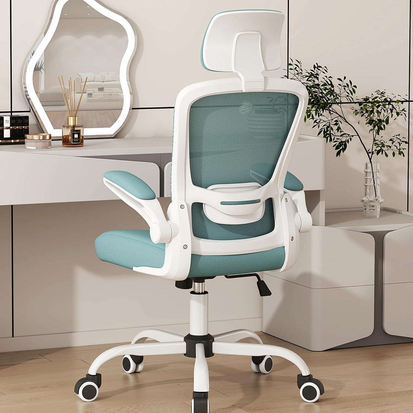 Mimoglad Ergonomic Office Chair with Adjustable Support Features