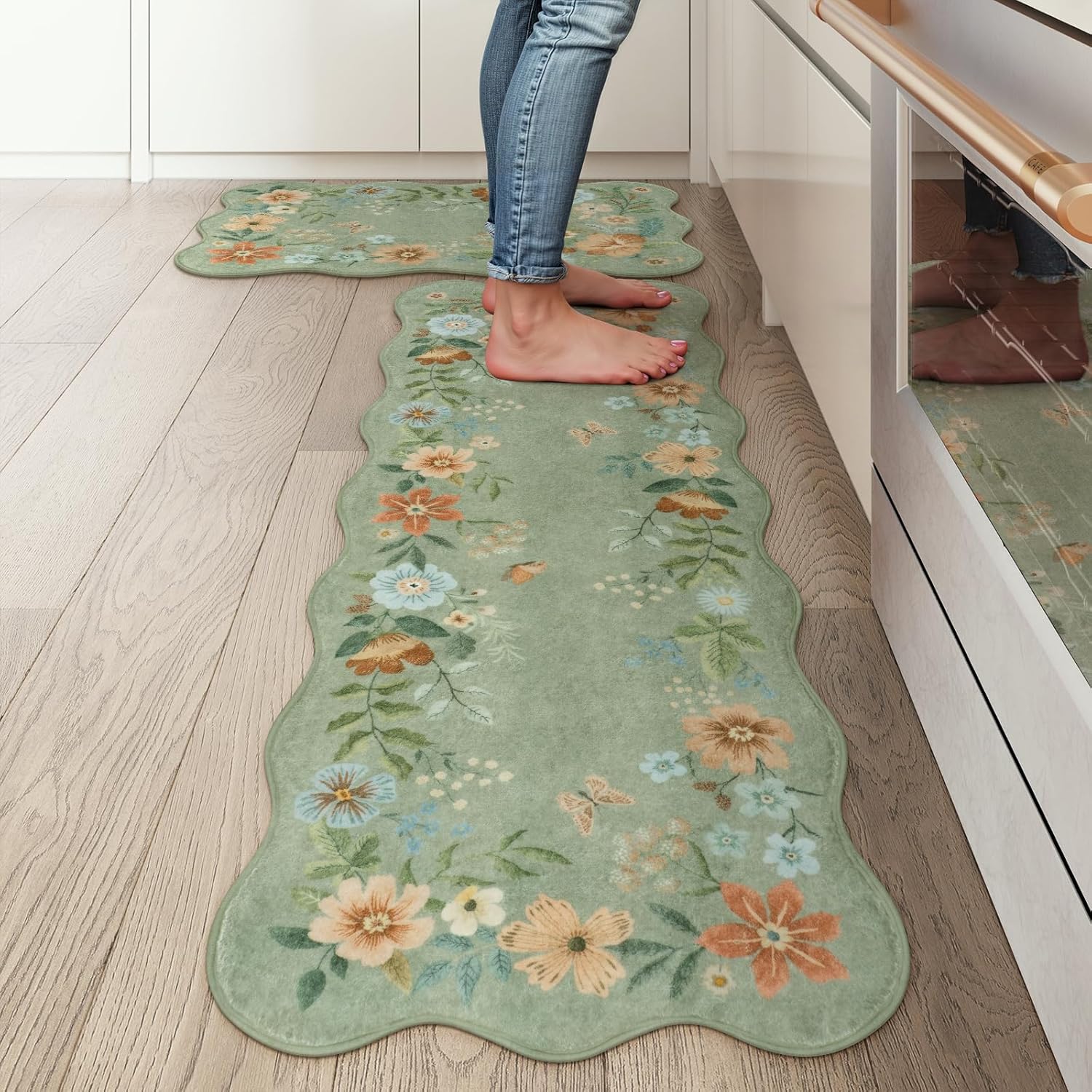 LEEVAN Washable Kitchen Rugs Set of 2 - Non Slip Floral Design