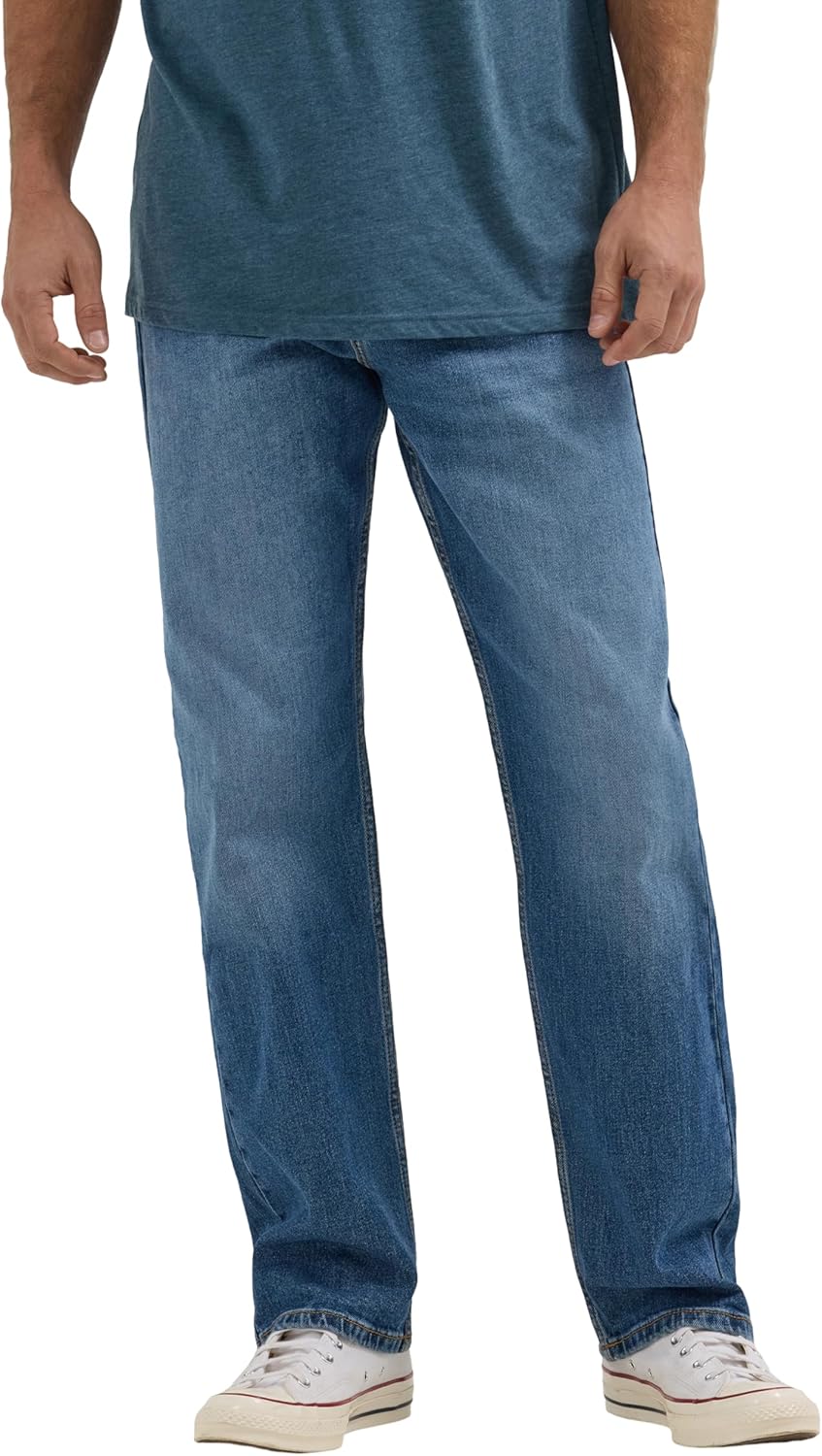 Wrangler Men's Free-to-Stretch Relaxed Fit Jean for Comfort
