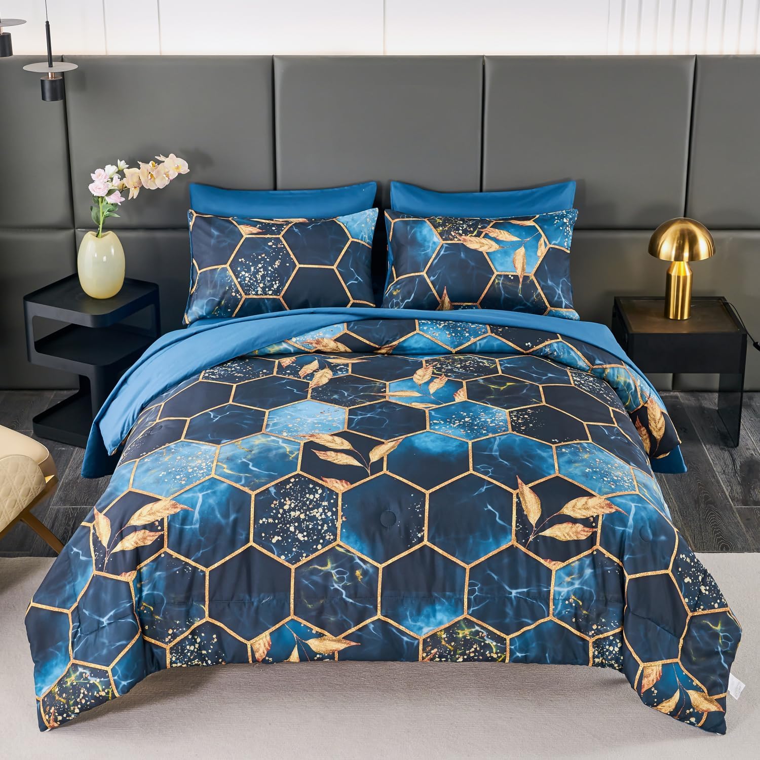 Luxurious Blue Gold Marble California King Bedding Set for Comfort