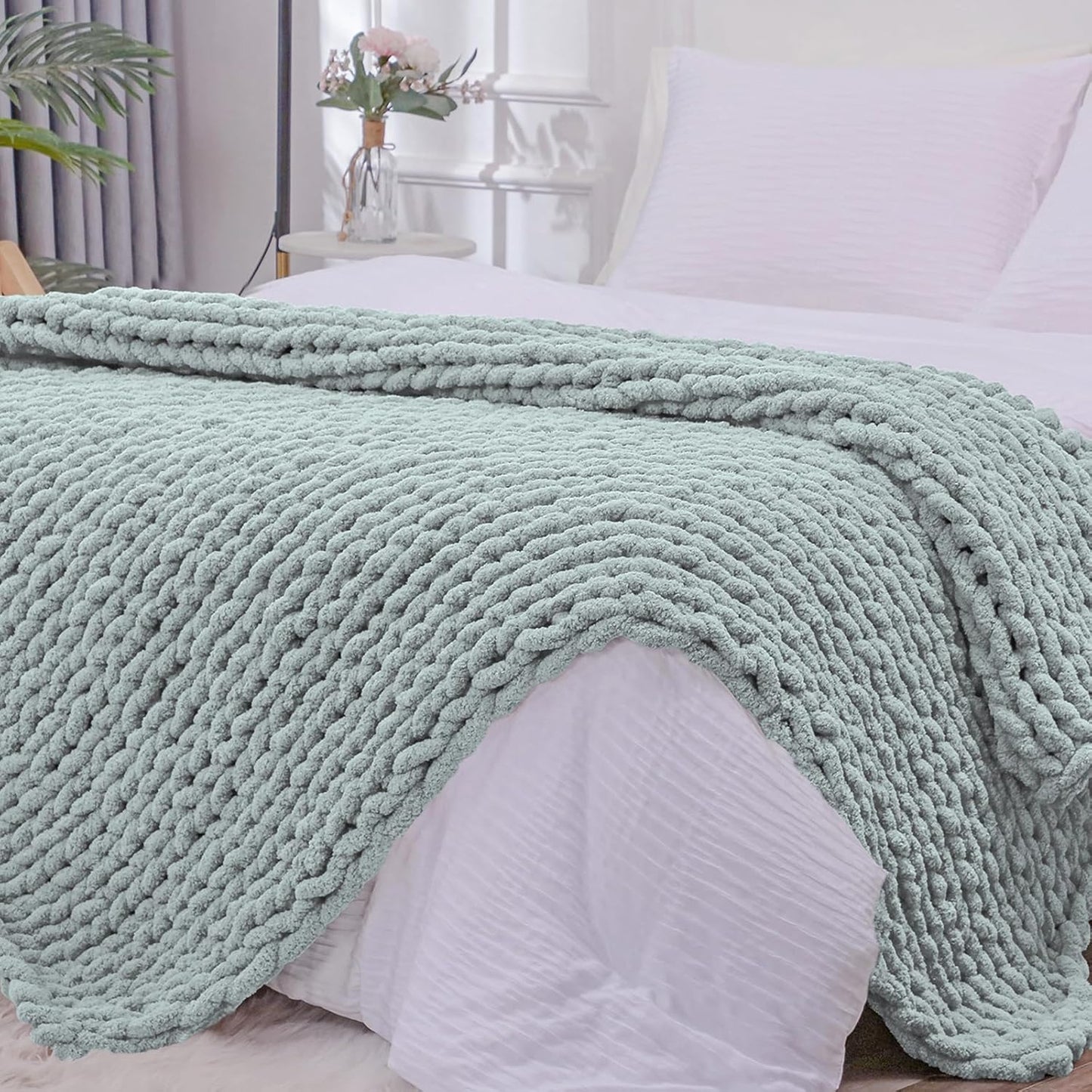 Bigacogo Chunky Knit Throw Blanket for Couch, Cozy Soft Design