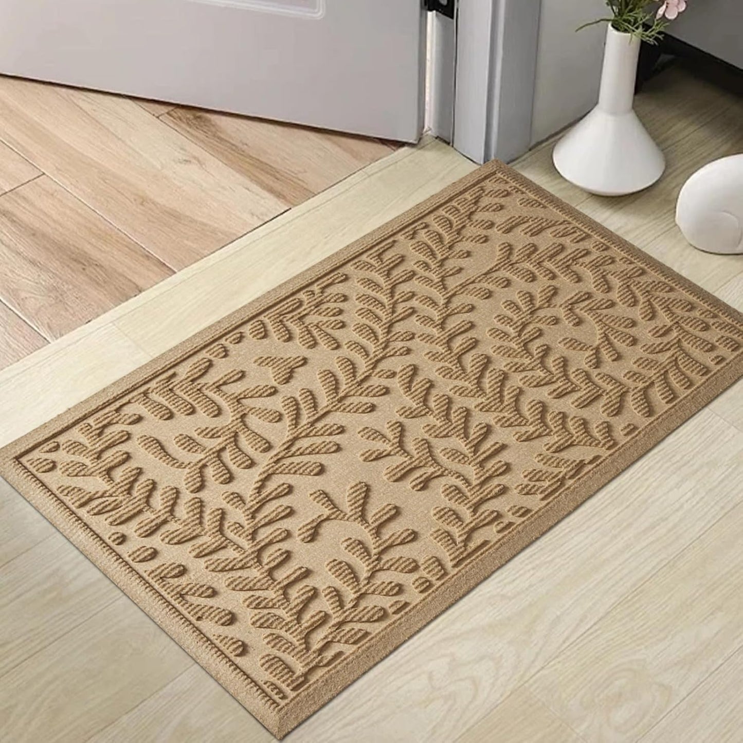 Absorbent Dirt Trapping Welcome Door Mat for Indoor Outdoor Use