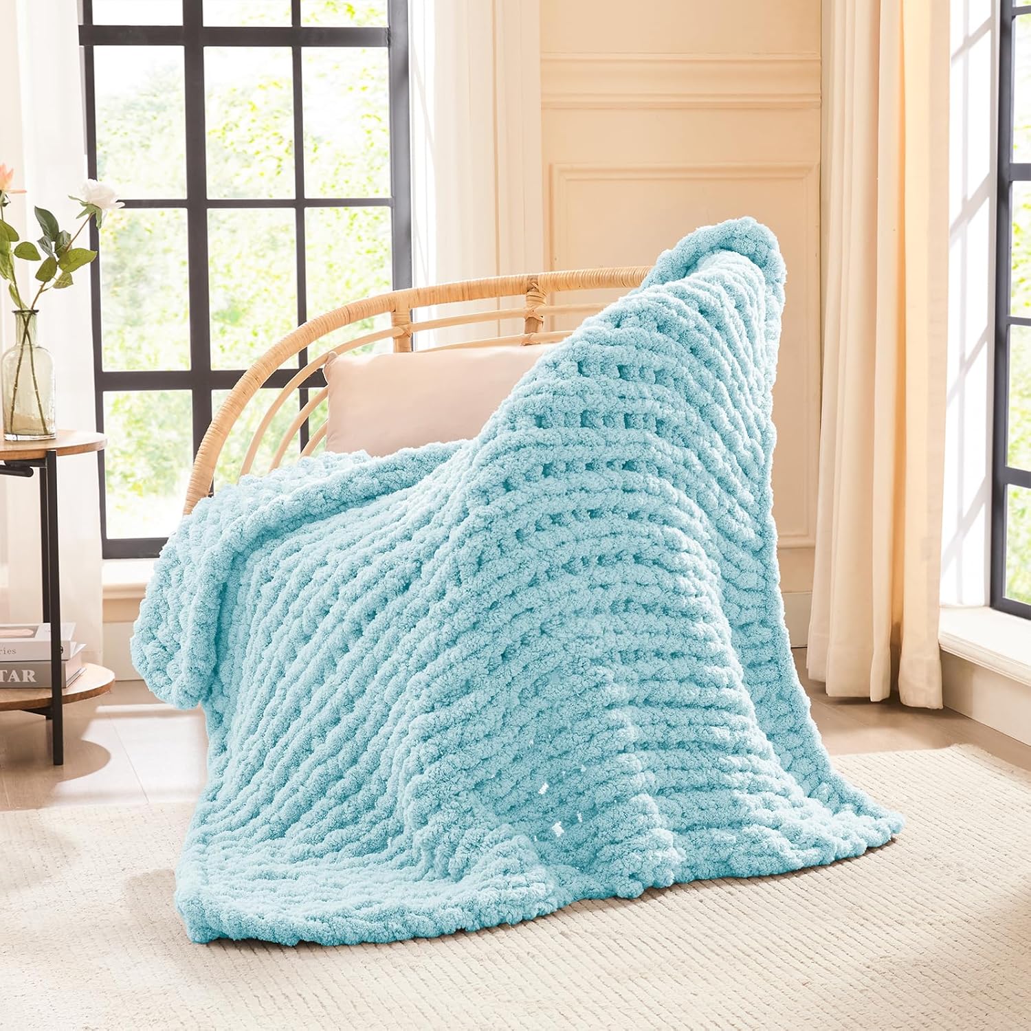 L'AGRATY Chunky Knit Blanket Throw - Soft Chenille Yarn