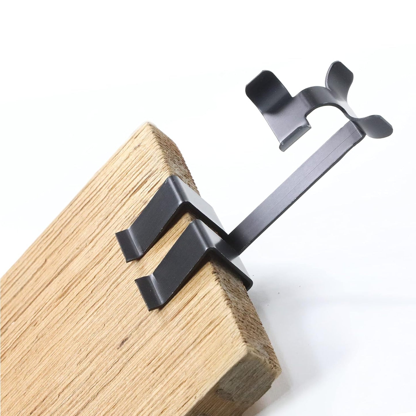 Roof Clips for Easy Heat Cable Installation and Roof Protection
