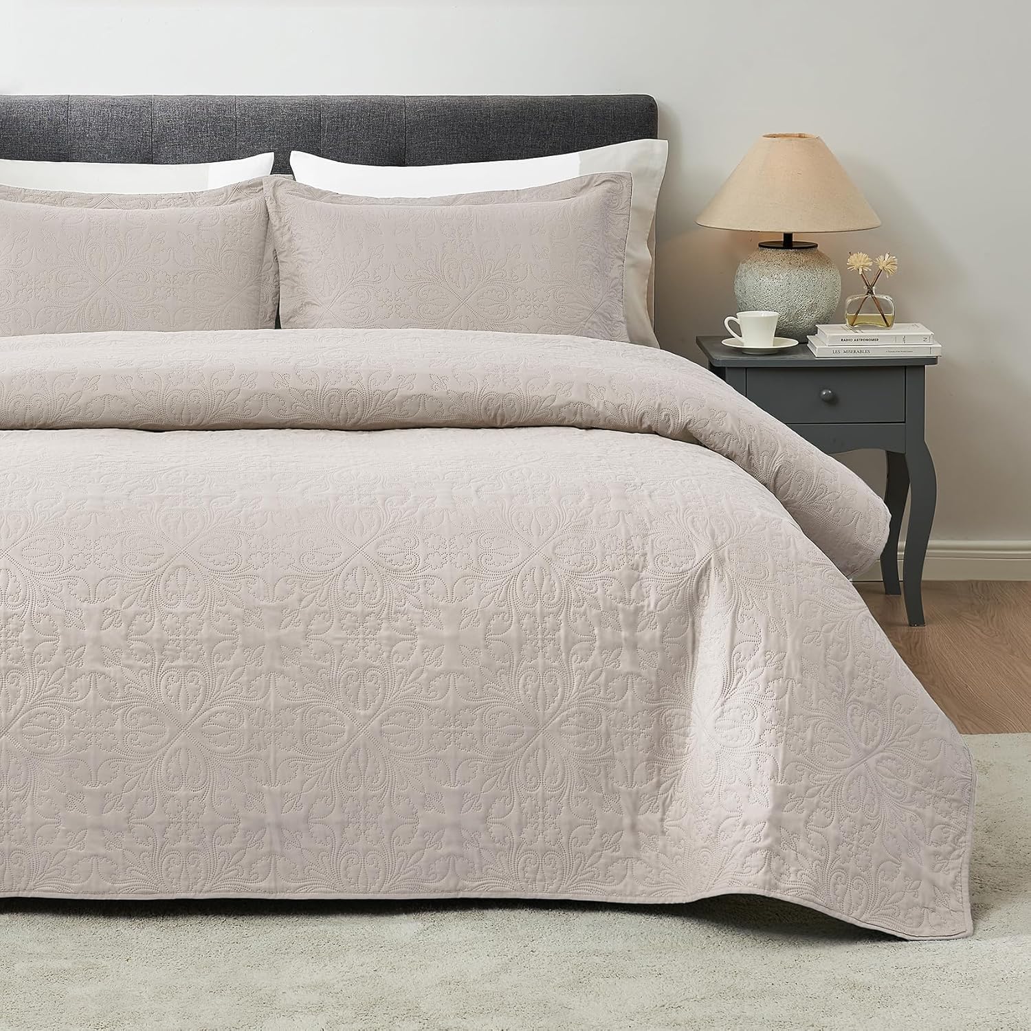 Hansleep Cream Quilt King Size - Soft Lightweight Bedspread Set